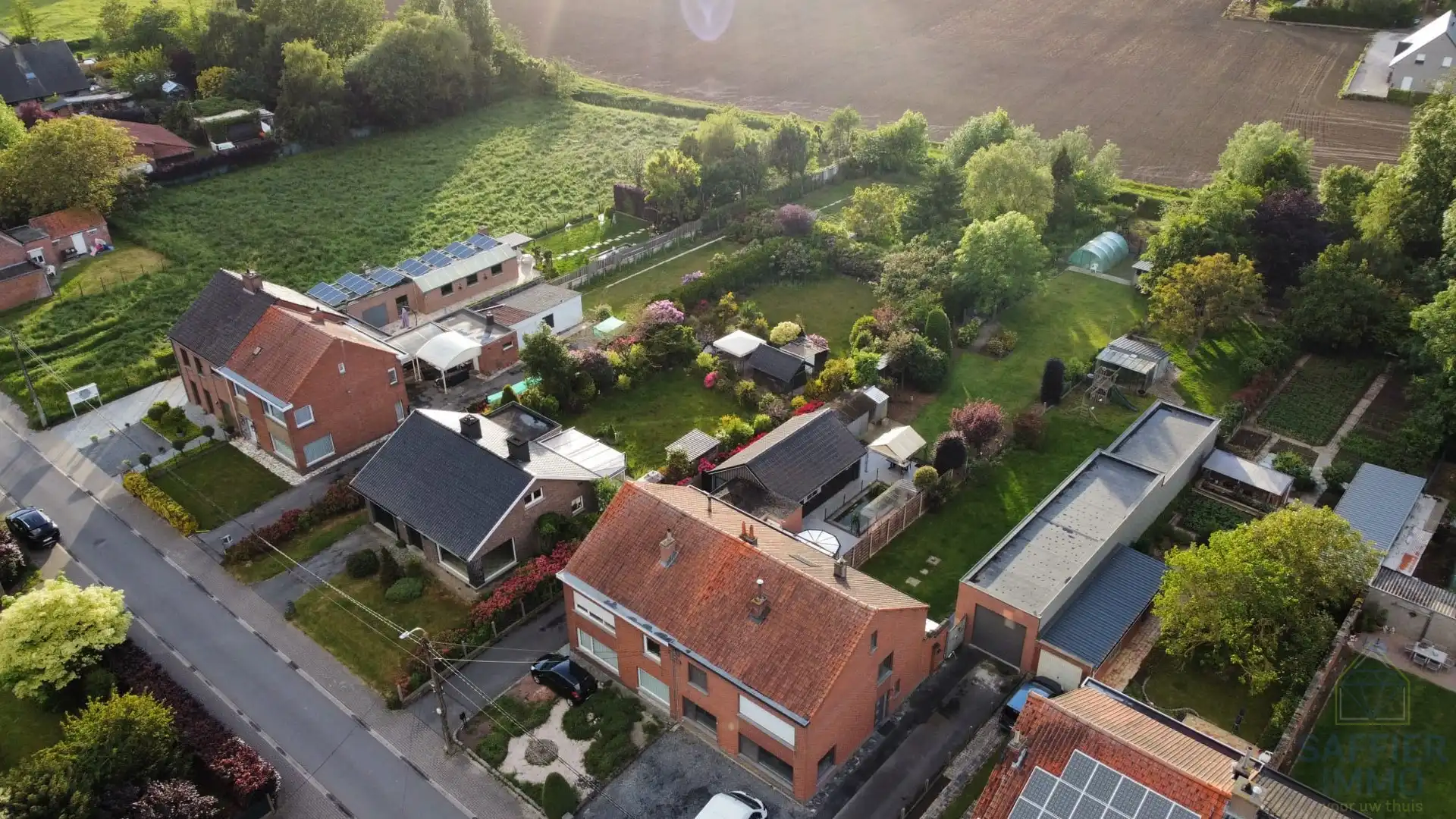 Charmante alleenstaande woning met prachtige tuin op rustige ligging te Ingelmunster foto 15