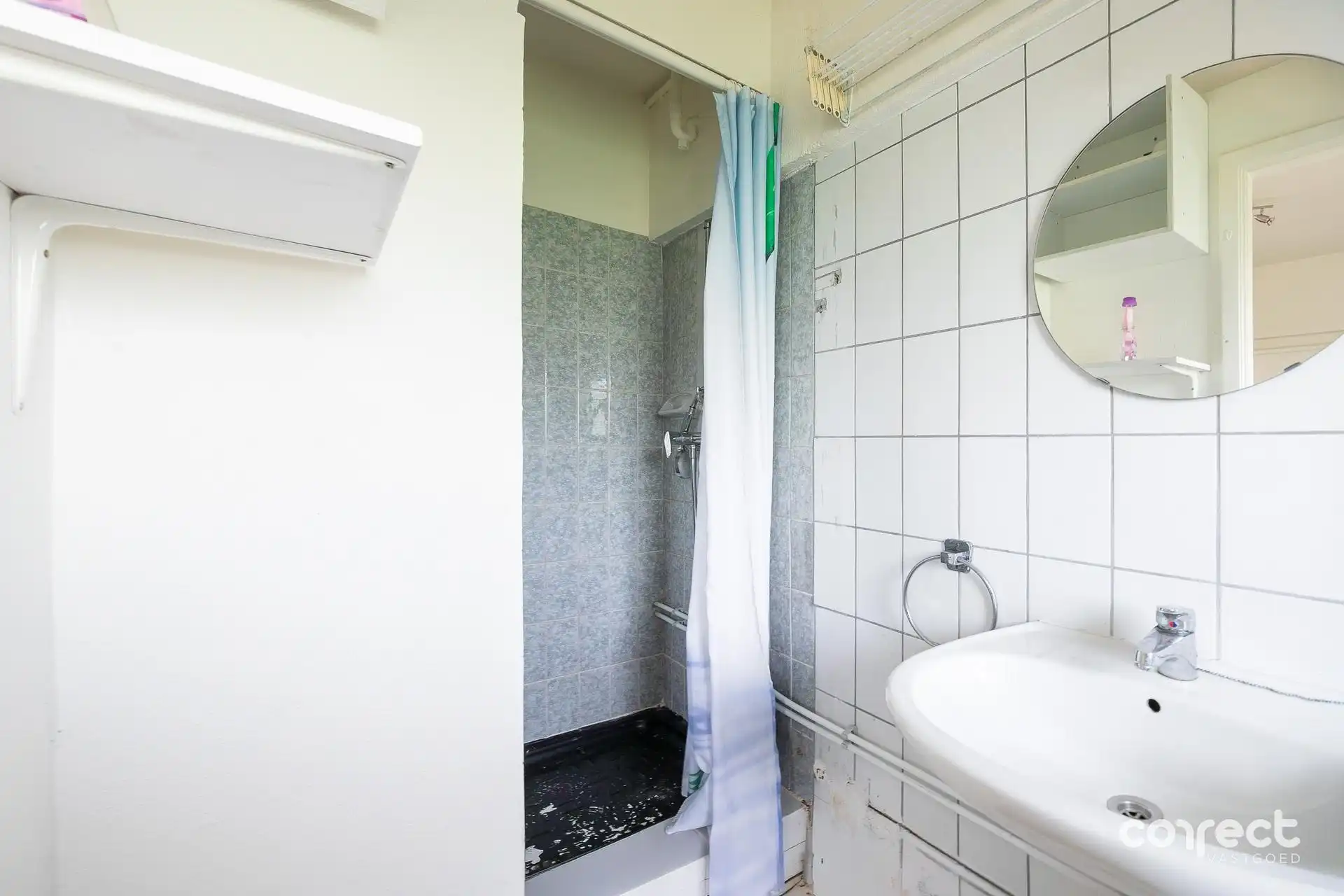 Te renoveren vakantie-appartement gelegen in De Haan (Park Atlantis). foto 6