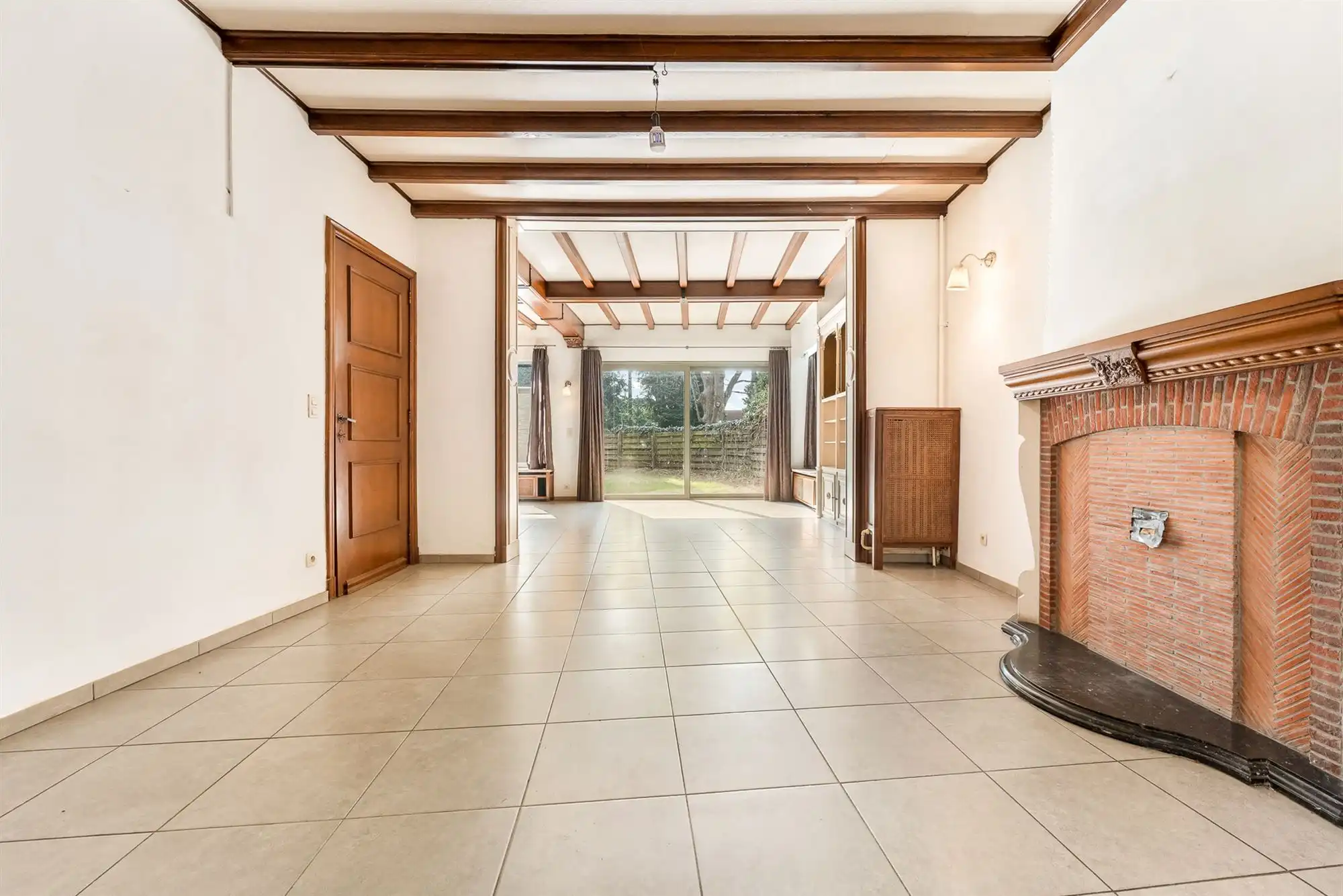 RUIM APPARTEMENT VAN 199 M² MET 2 SLAAPKAMERS, TUIN EN TERRAS OP TOPLOCATIE IN BALEN CENTRUM! foto 2