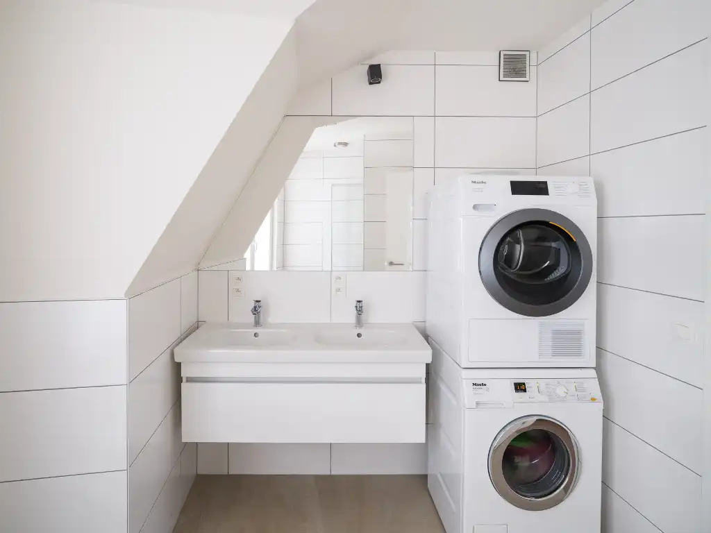 Centrum Gent - Instapklare burgerwoning met 4 slaapkamers, 2 badkamers, stadstuin en inpandig terras op een bijzonder centrale ligging. foto 21