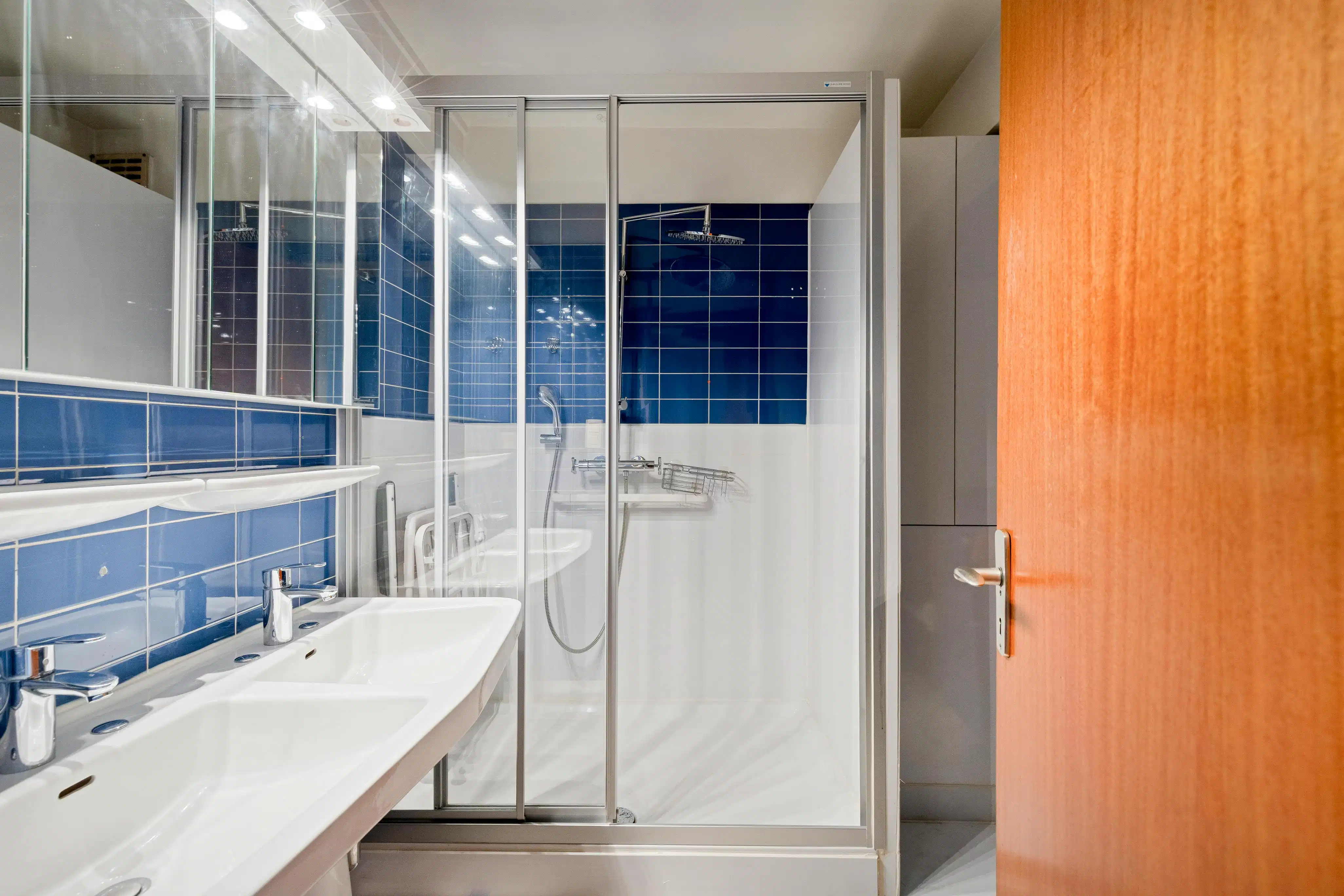 Lichtrijk appartement met 3 slaapkamers te koop in Mechelen. foto 6