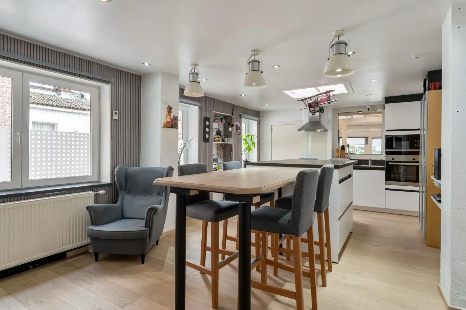 Centraal gelegen woning, 3 slpk, 181 m² bewoonbare oppervlakte, 3a 17ca foto 6