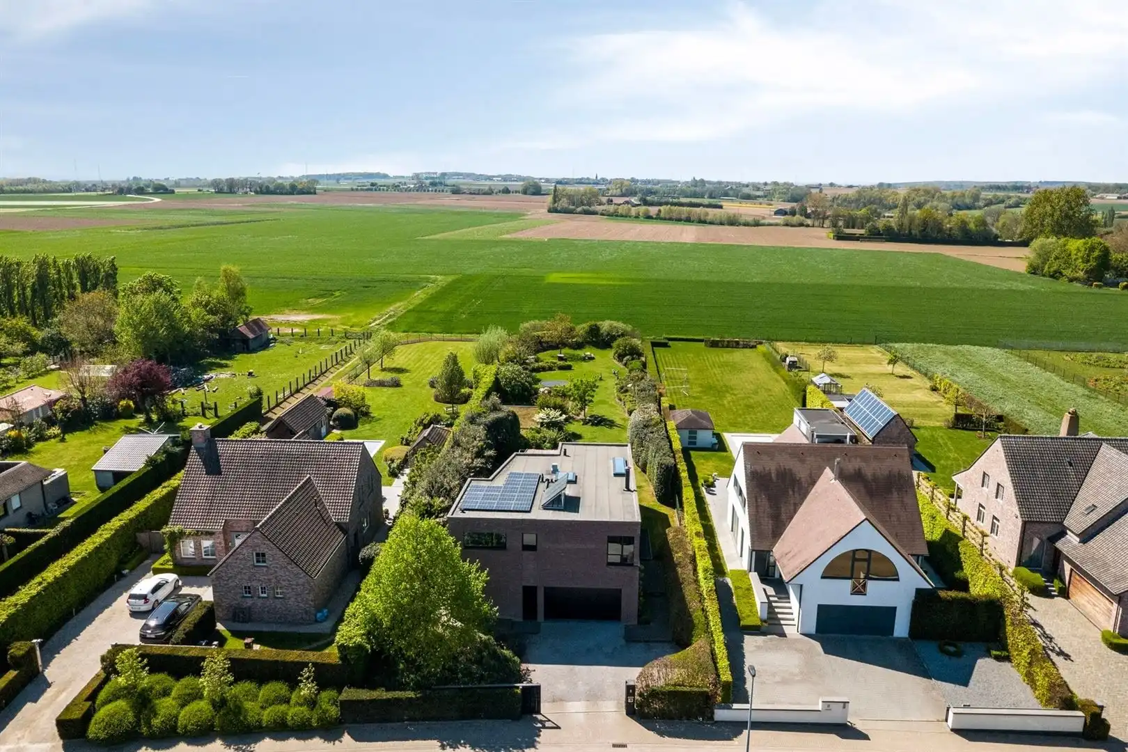 Tijdloze villa op een perceel van 2023 m² in het landelijke Ooike. foto 30