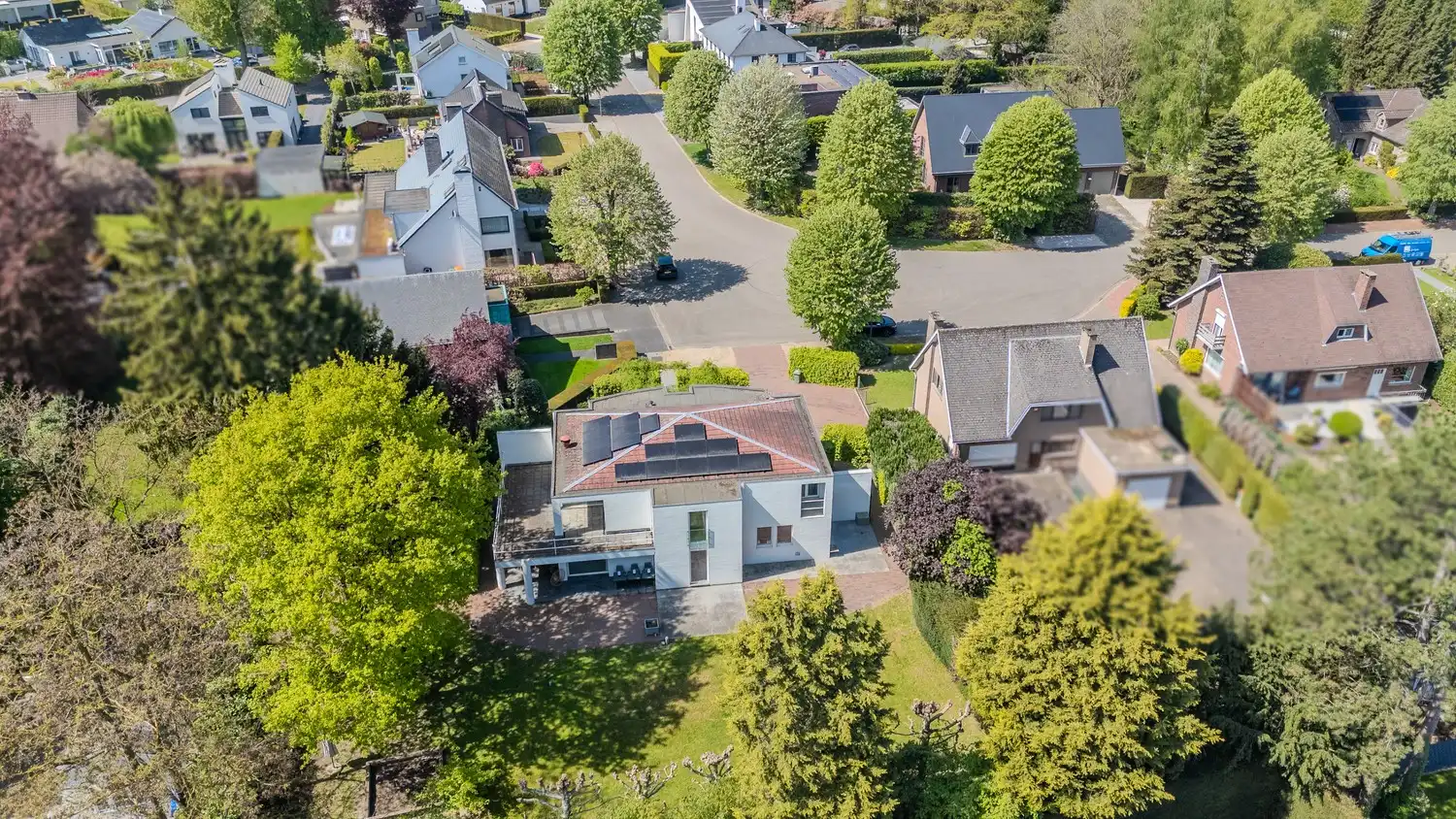 Moderne villa met ruime leefruimte, 4 slaapkamers en 2 badkamers op 13 are in gegeerde buurt Neerharen- Lanaken foto 41