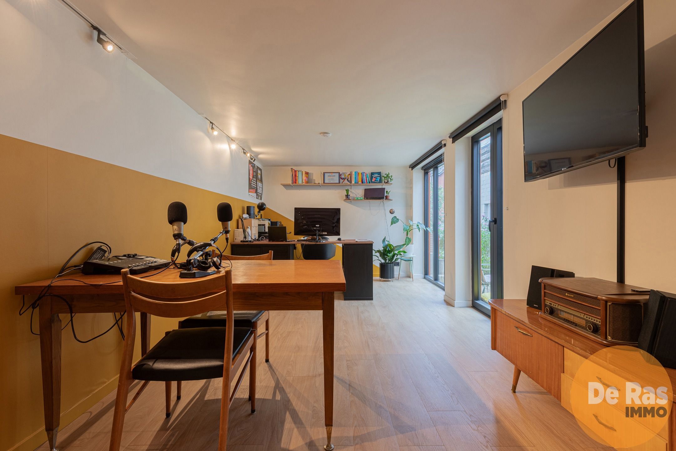 LEDE - Instapklare, centraal gelegen woning met 3 slpk foto 4