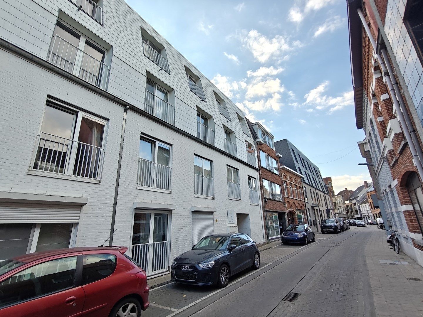 ()=>{if(producerUpdateValueVersion(node),producerAccessed(node),node.value===ERRORED)throw node.error;return node.value} Zelestraat 7 -/0201 - 9160 Lokeren