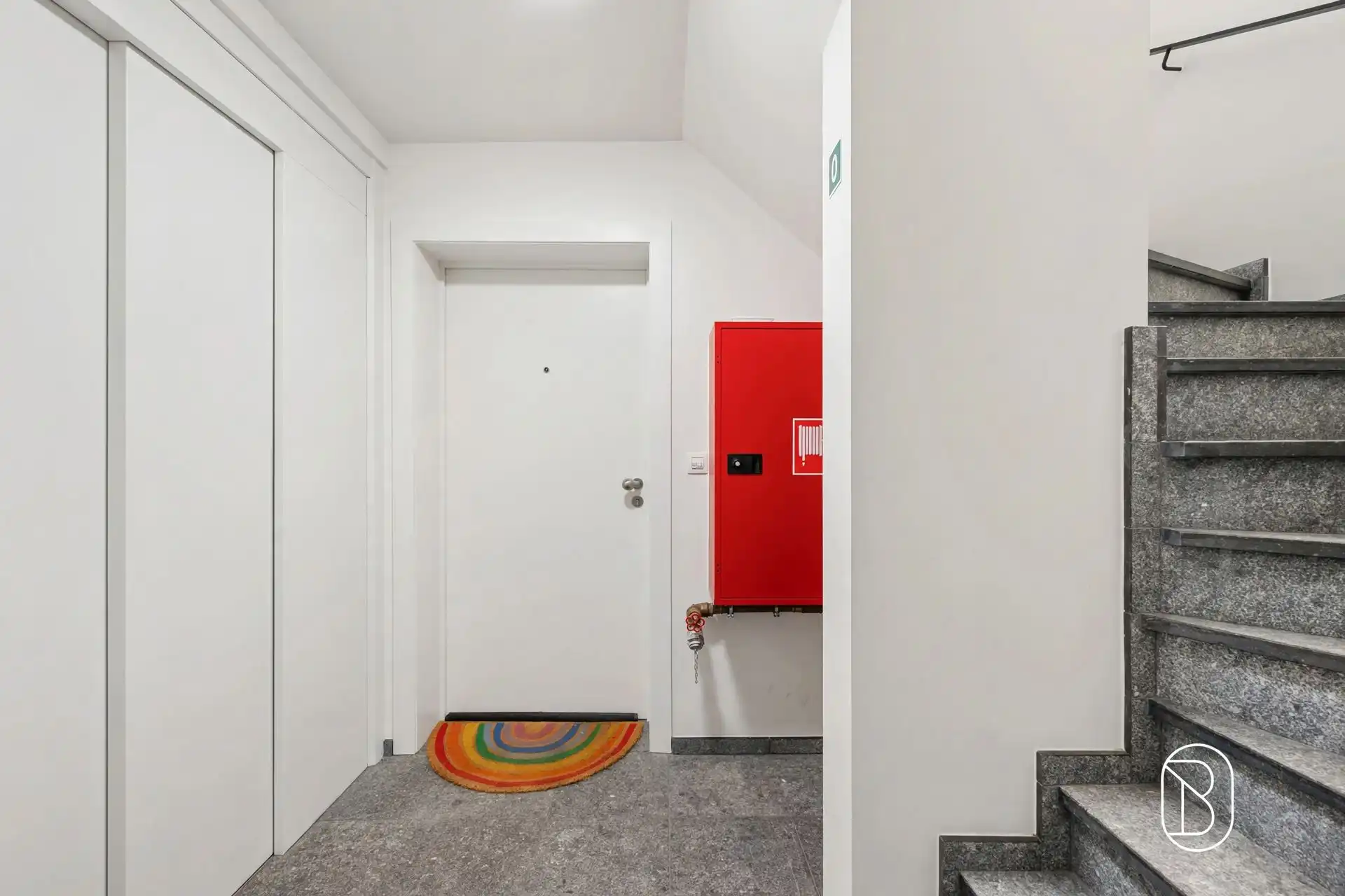 Recent appartement met 2 slaapkamers in Landegem foto 17