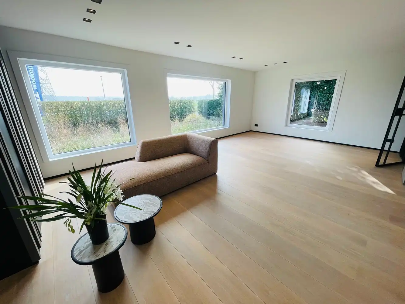 Damme, vlakbij Moerkerke Tot in de puntjes LUXUEUS  gerenoveerde ENERGIEZUINIGE open bebouwing , alles op het gelijkvloers foto 6