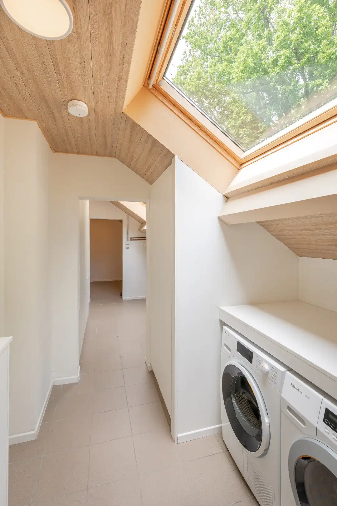 Totaal gerenoveerde villa met open vergezicht in Erps-Kwerps foto 19