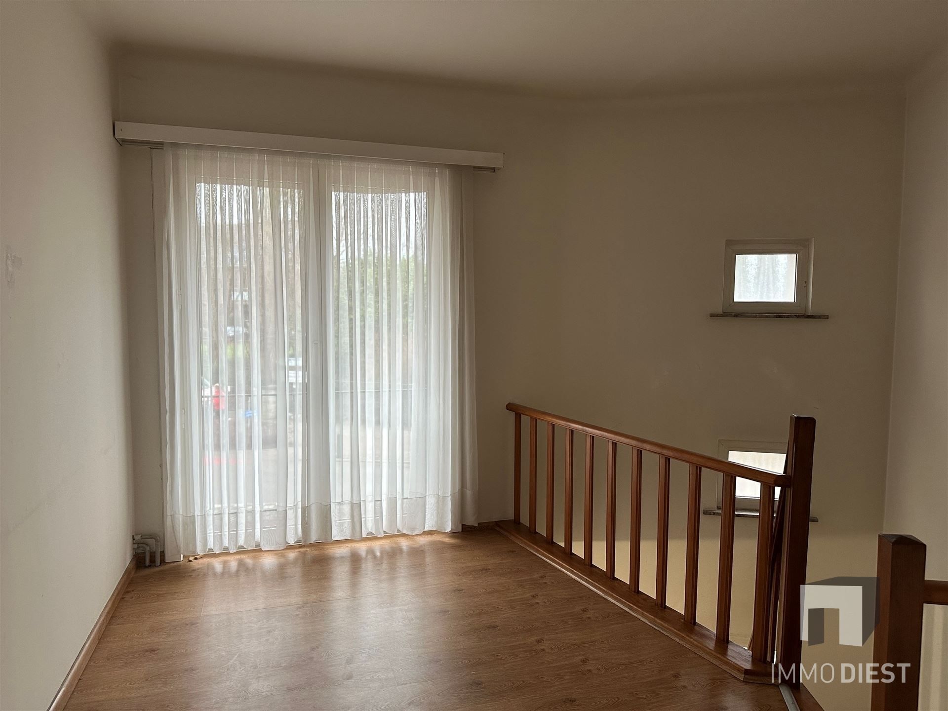 Op te frissen stadswoning met 3 ruime slaapkamers, bureau of dressing foto 13