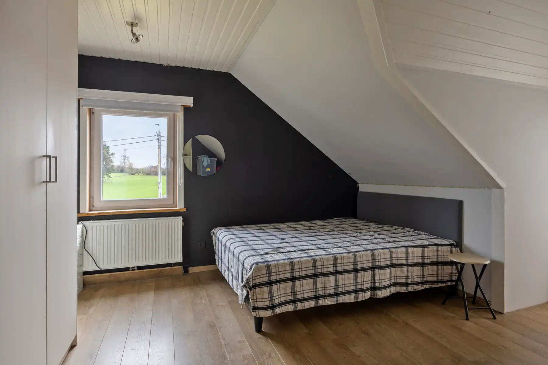 Villa met 4slpk, 2 badkamers en loods van 200 m²  foto 17