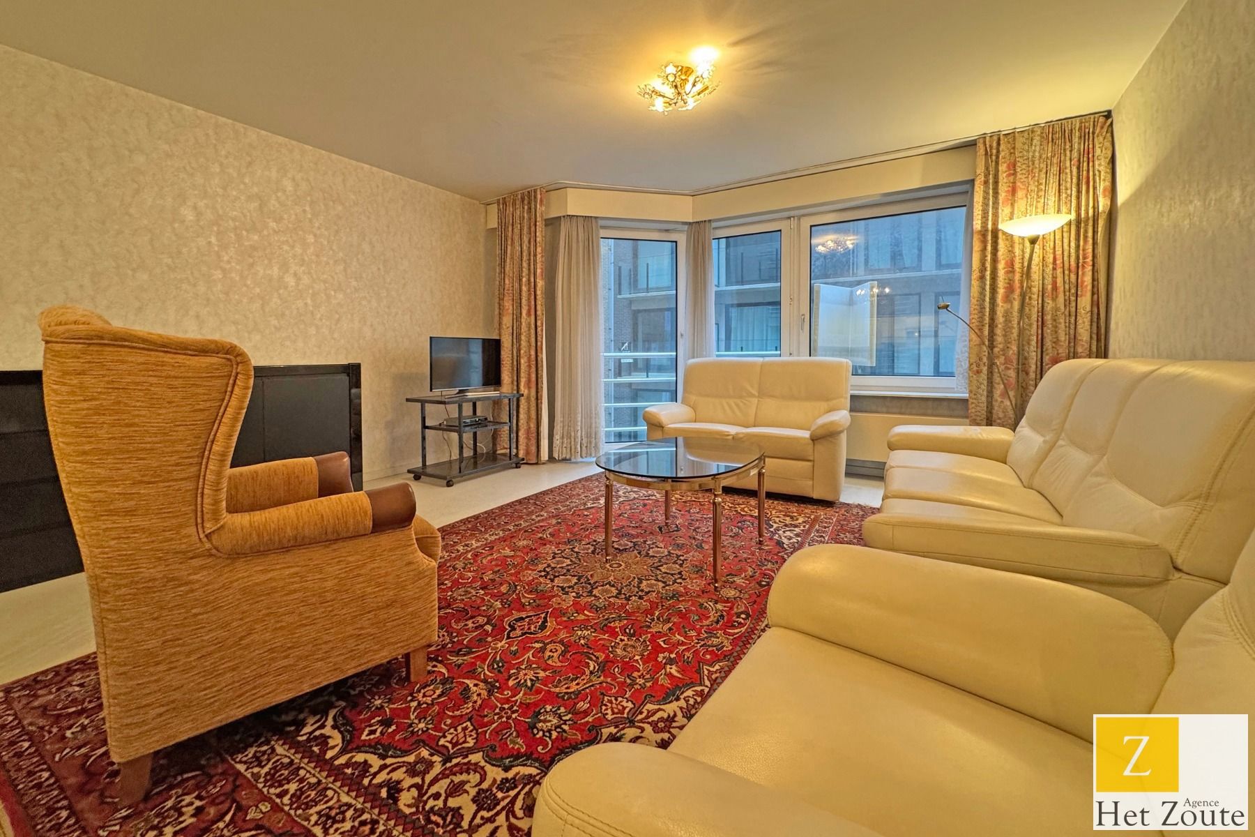 Te renoveren appartement op enkele passen van de Zeedijk foto 4