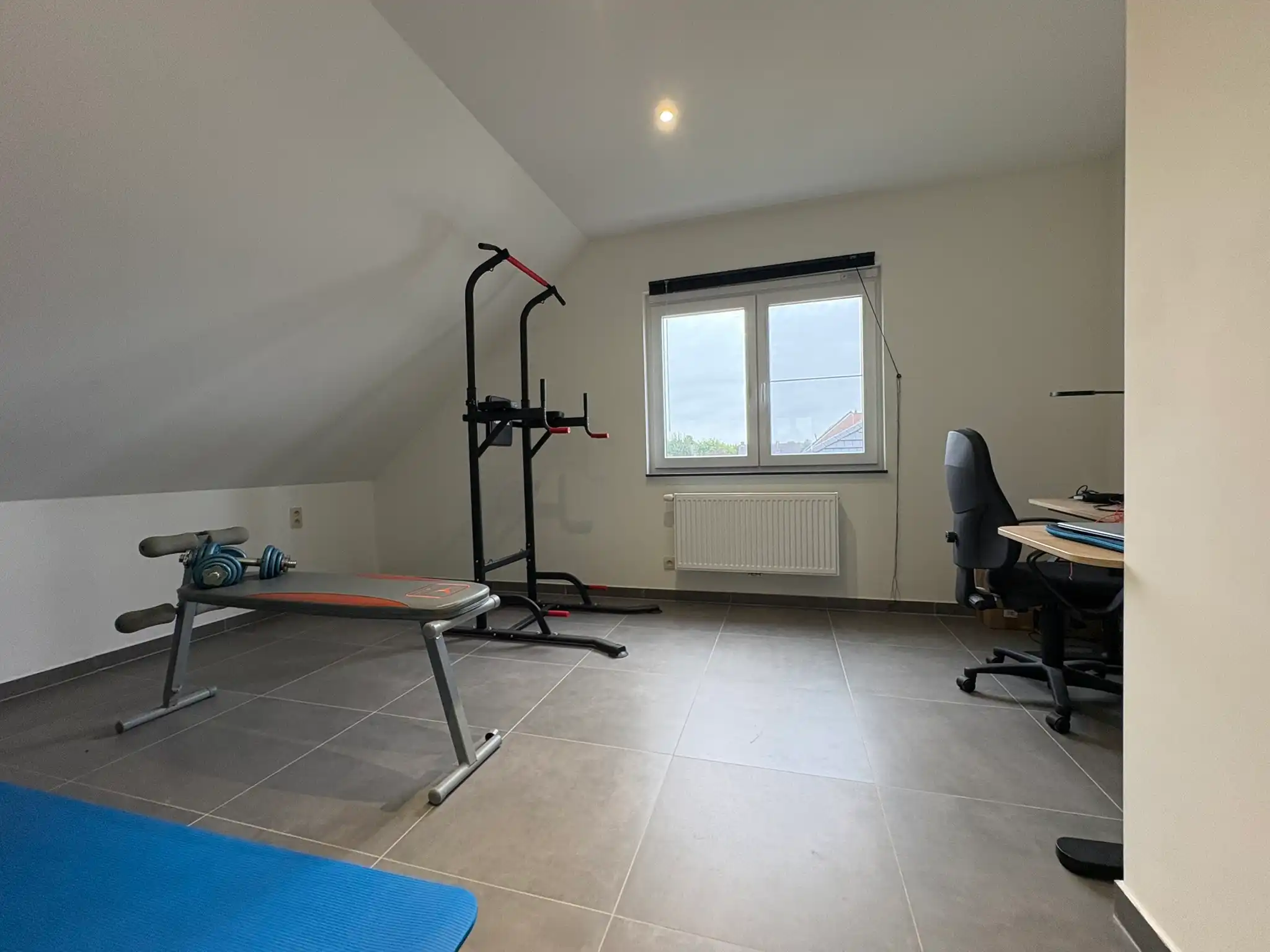 Energiezuinig duplex app met staanplaats te huur in Zottegem foto 6