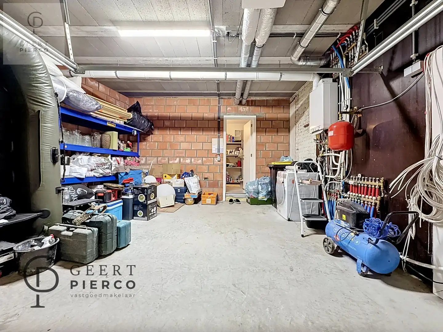 Ruimtelijke woning op een toplocatie foto 38