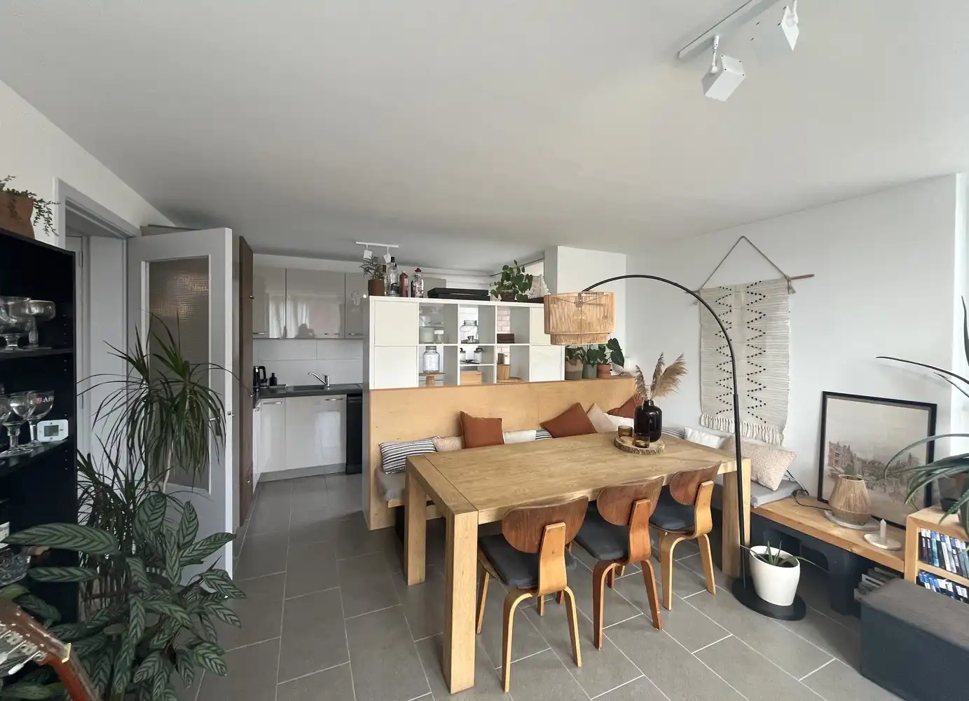 Lichtrijk hoekappartement met 2 slaapkamers, garagebox en mooie uitzichten in Heverlee foto 4