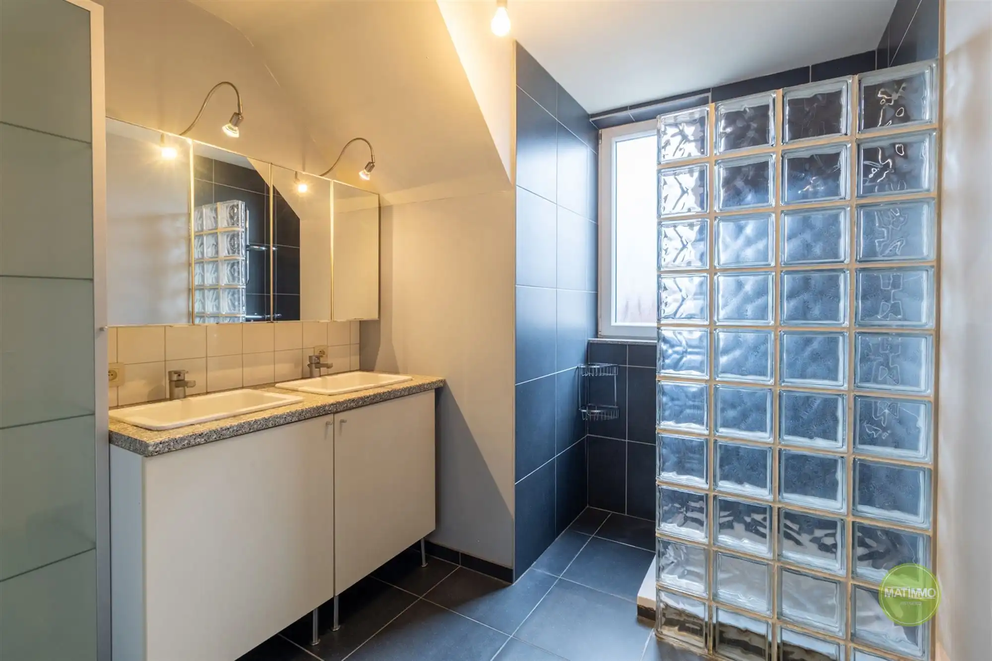 Opbrengsteigendom met 6 appartementen in Balen foto 21