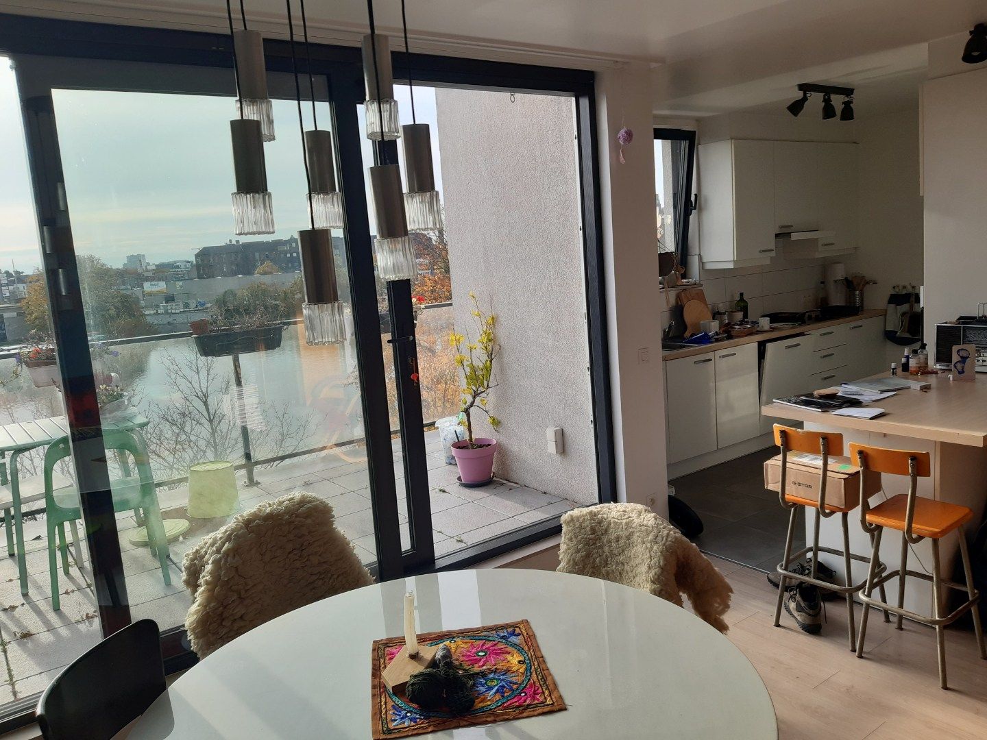 Eigentijds appartement op toplocatie. foto 6