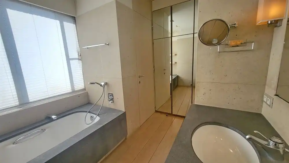 Appartement met 2 panorama terrassen | Stadspark foto 24