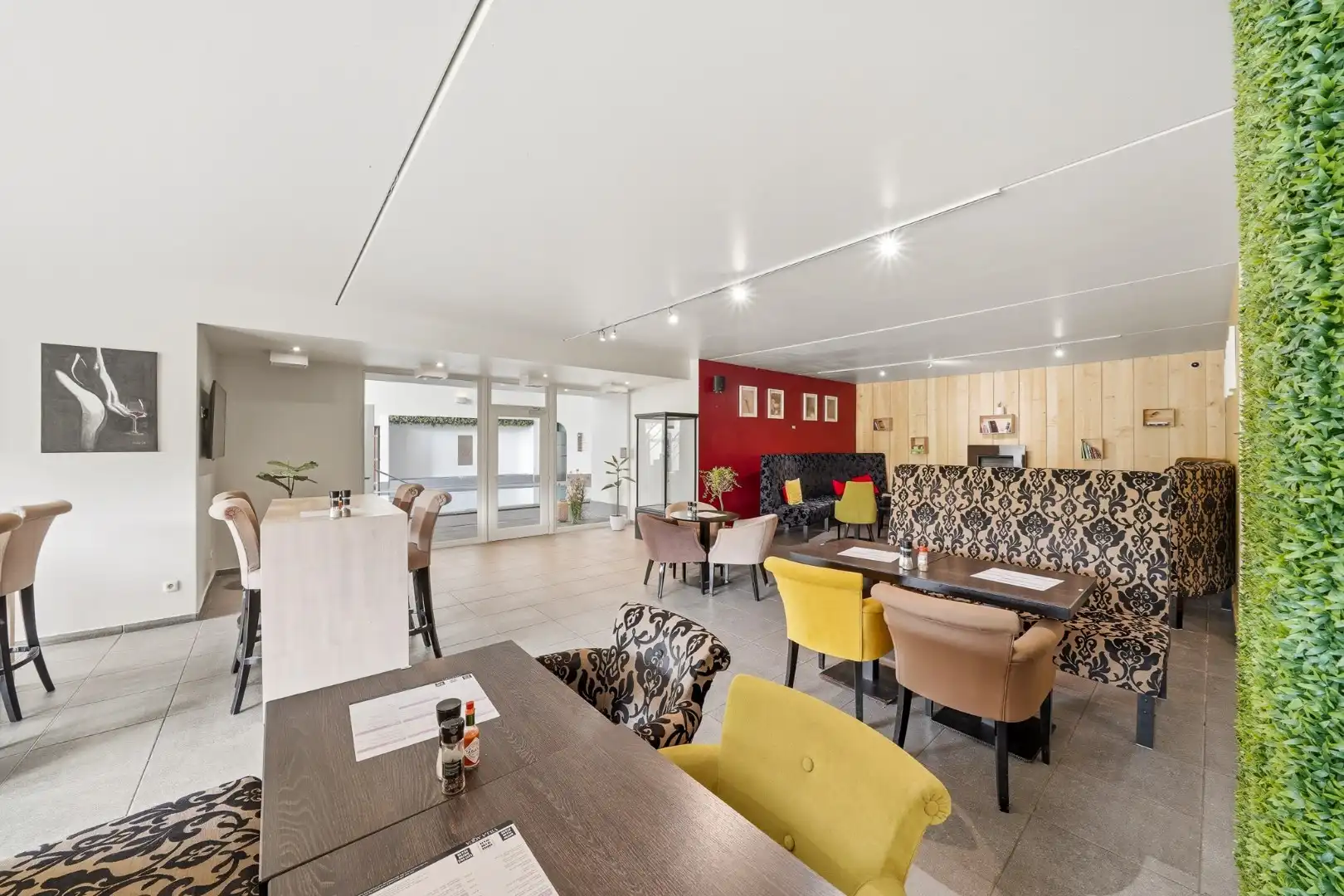 Uitzonderlijk bedrijfsgebouw met 1.210 m² en eindeloze mogelijkheden foto 14