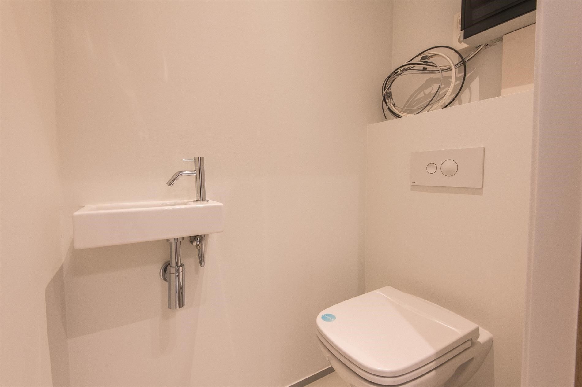 Zeer recent appartement met 1 slaapkamer gelegen op de Kustlaan met prachtig zicht over de villa's van het Zoute. foto 10