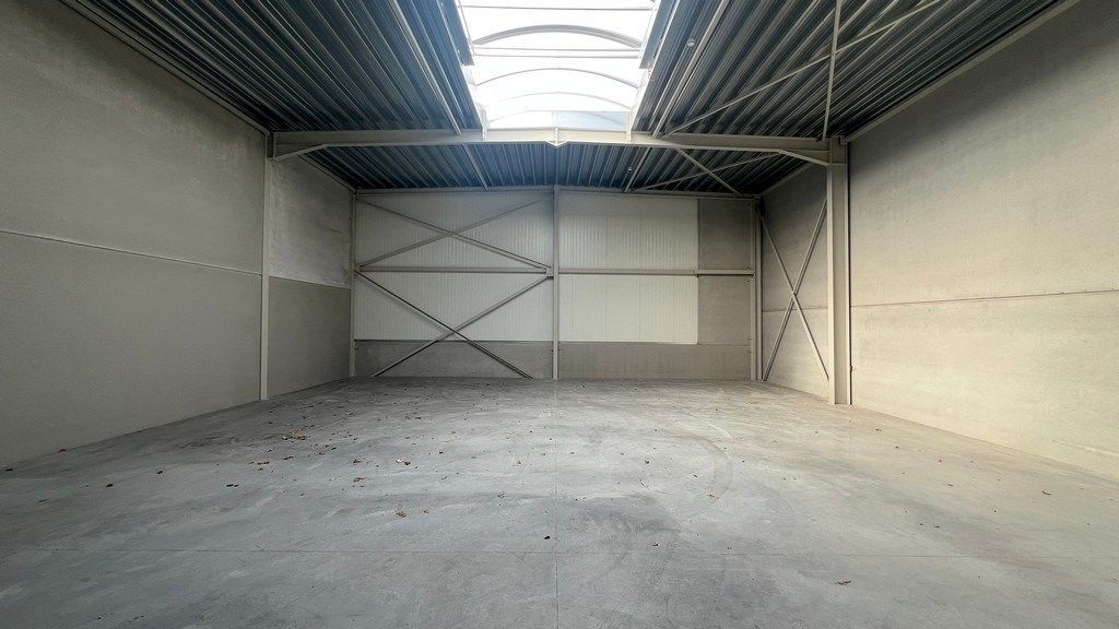 Nieuwbouw magazijn te koop in  MGpark Arsela in Tielt foto 8