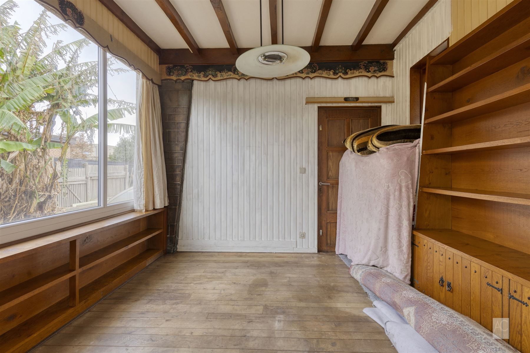 Vrijstaande woning met zwembad foto 10