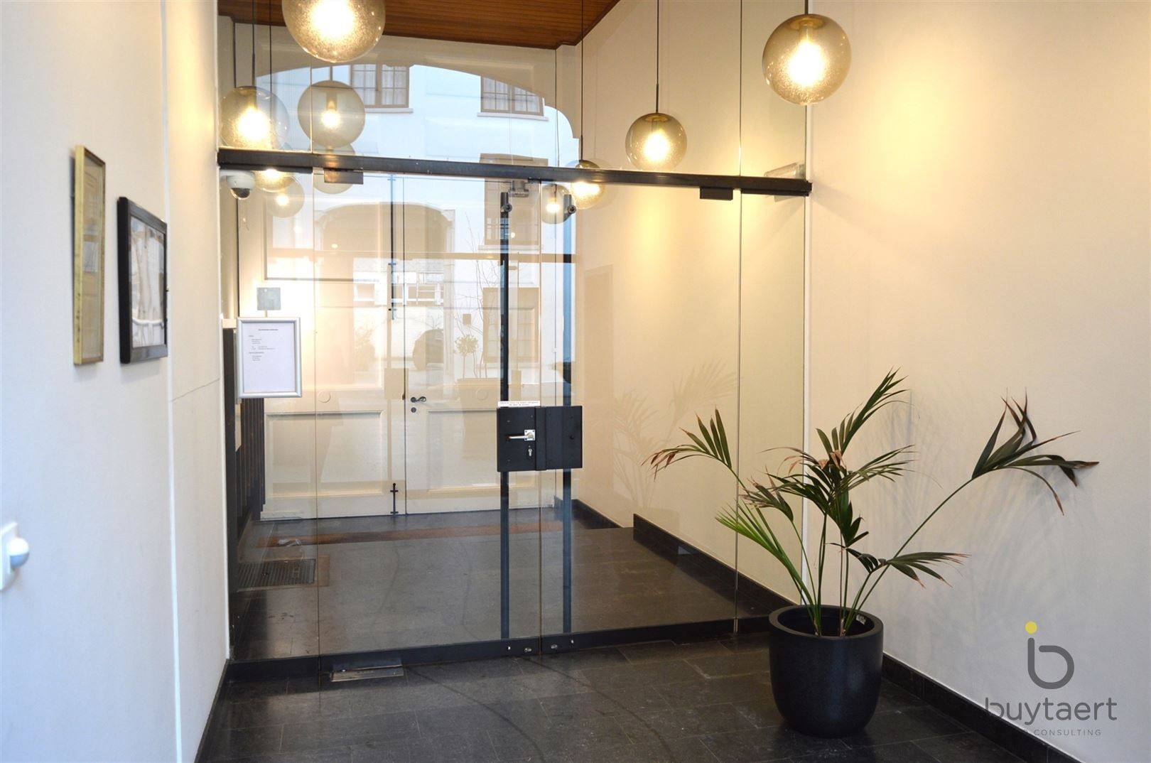 ()=>{if(producerUpdateValueVersion(node),producerAccessed(node),node.value===ERRORED)throw node.error;return node.value} Keizerstraat 3/1 - 2000 ANTWERPEN