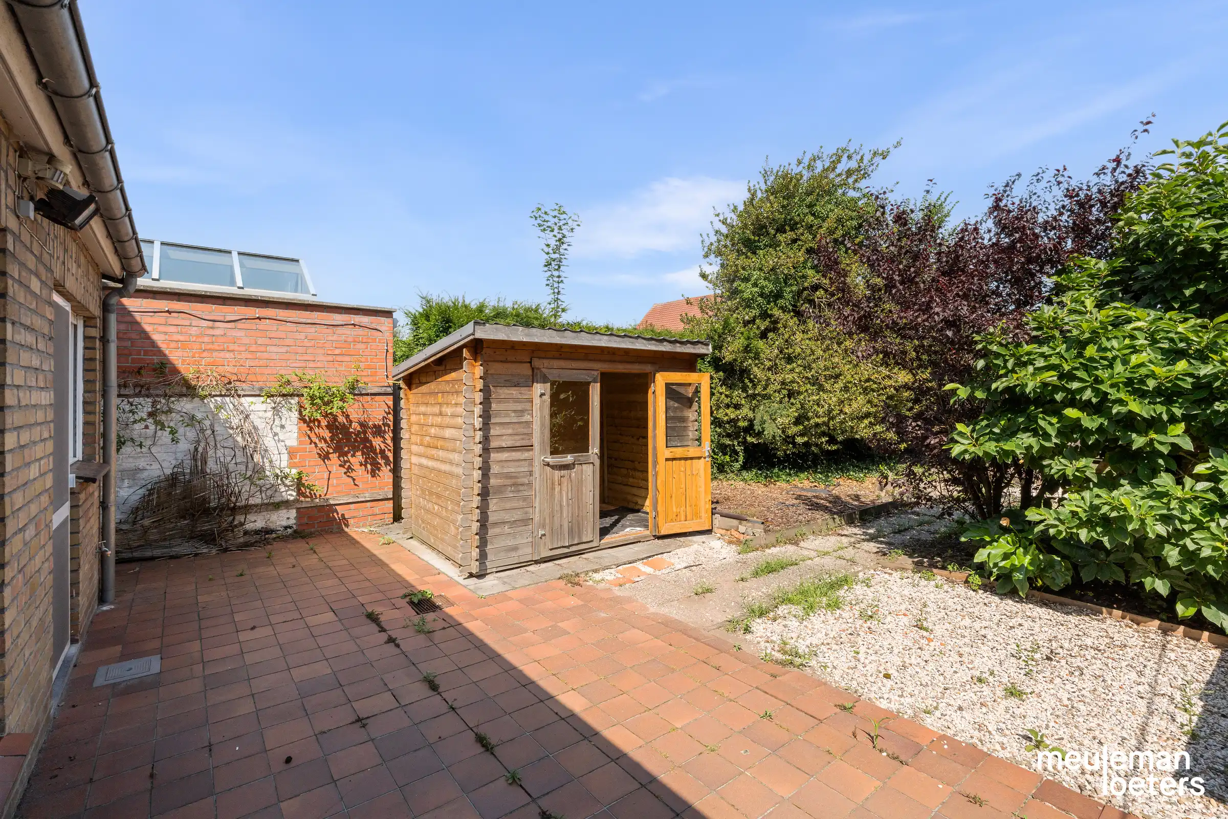 Interessante halfopen woning met veel potentieel te Sint-Michiels (Brugge) foto 12