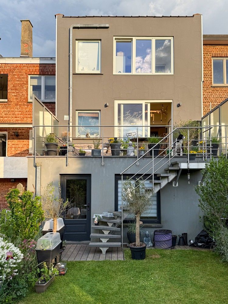 Ruime en aangename woning in het hart van Strombeek-Bever foto 9