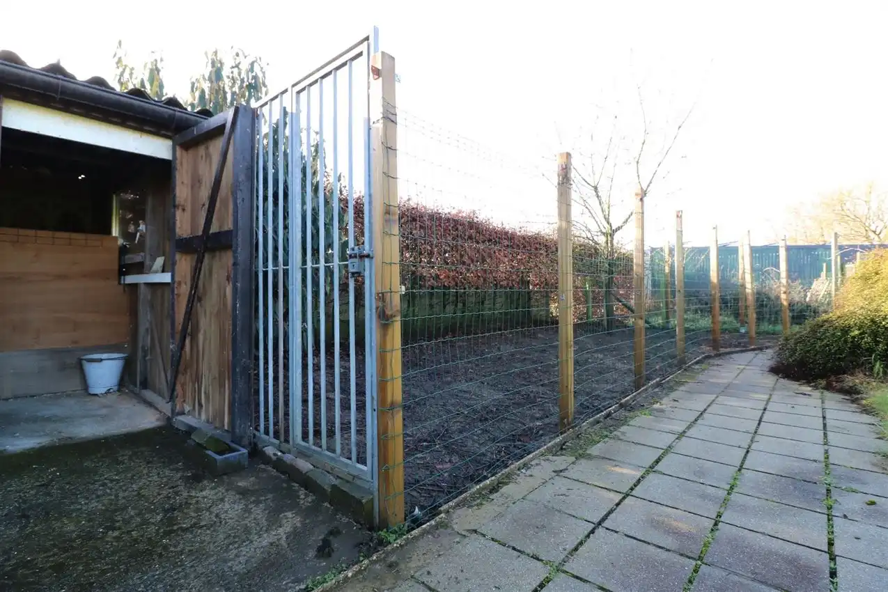Rustig gelegen gelijkvloerse woning met drie slaapkamers foto 26