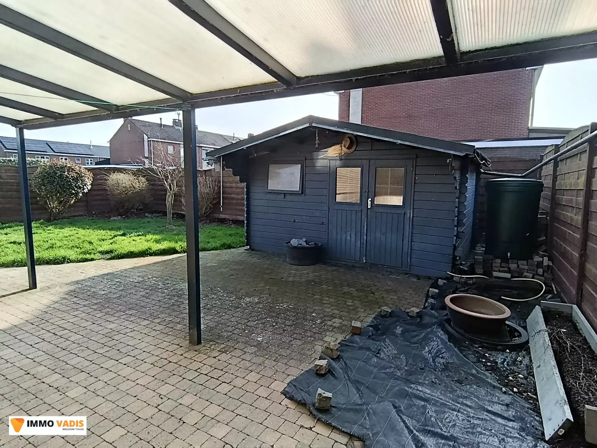 Gezinswoning met tuin, 3 slaapkamers en garage foto 12
