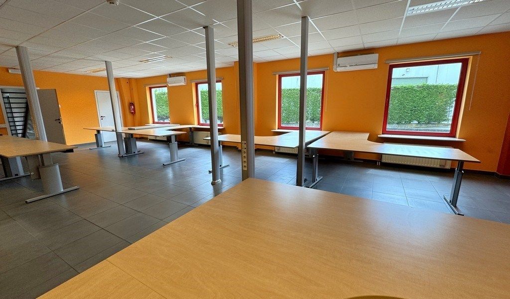 Bedrijfspand te huur in KMO-zone nabij N16 te Bornem foto 19
