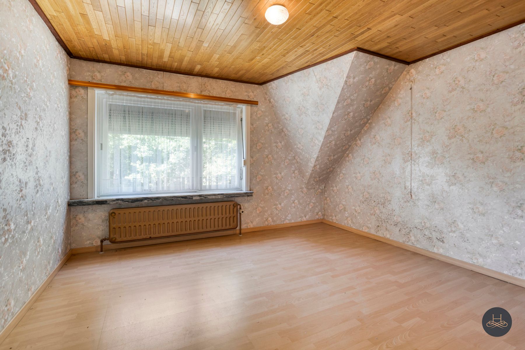 Rustig en residentieel gelegen renovatiewoning in het groen foto 18