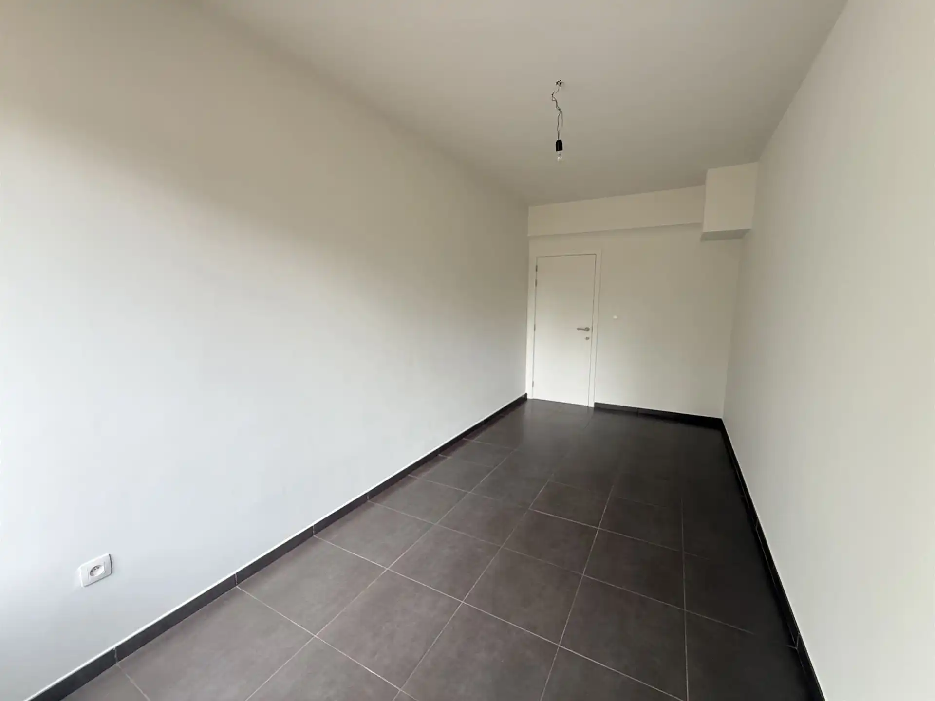 Ruim appartement met 2 slpk's en bew. opp. van 92 m² op centrale ligging te Lier! foto 10