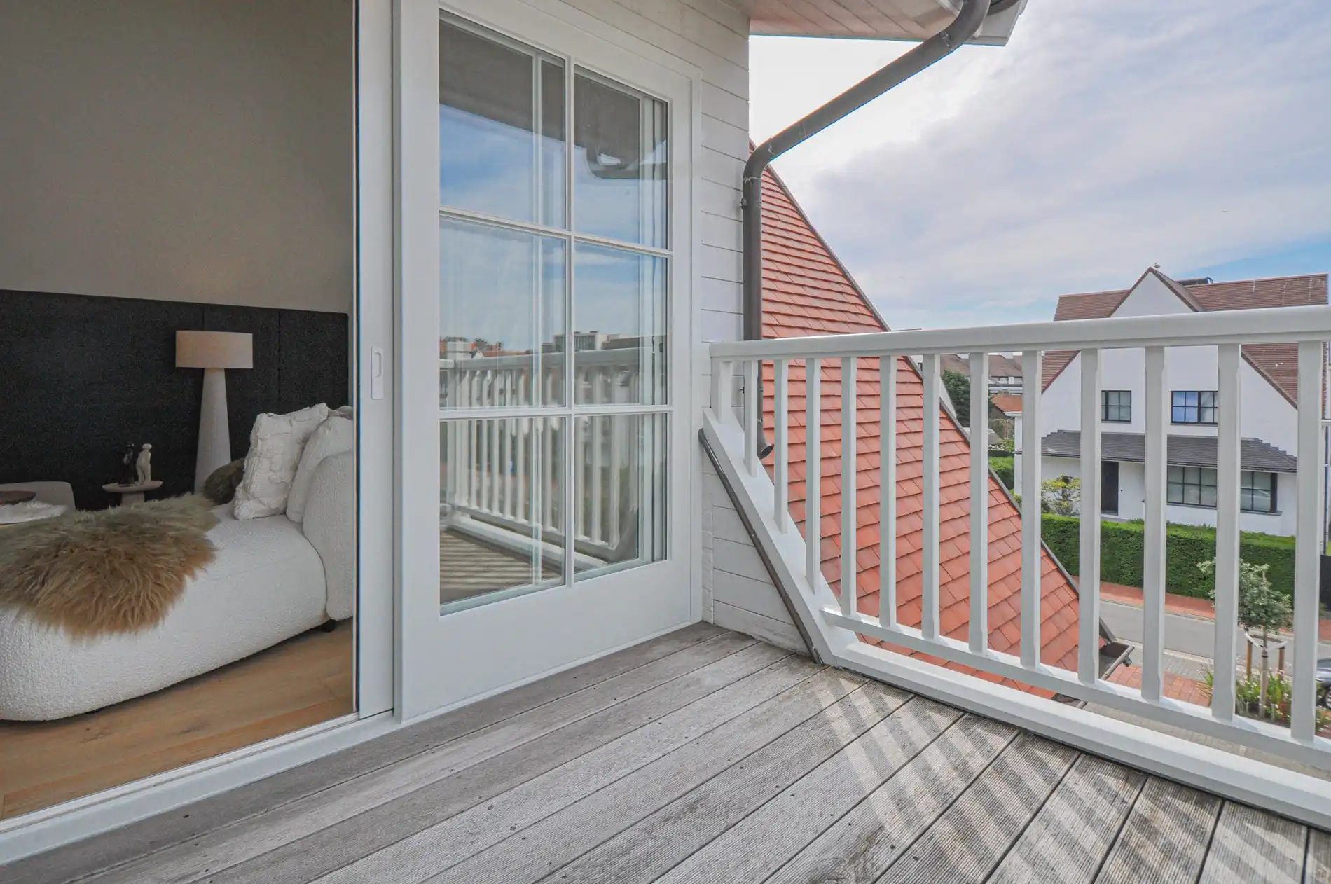 Volledig gerenoveerd appartement met ruime zonneterrassen. foto 12