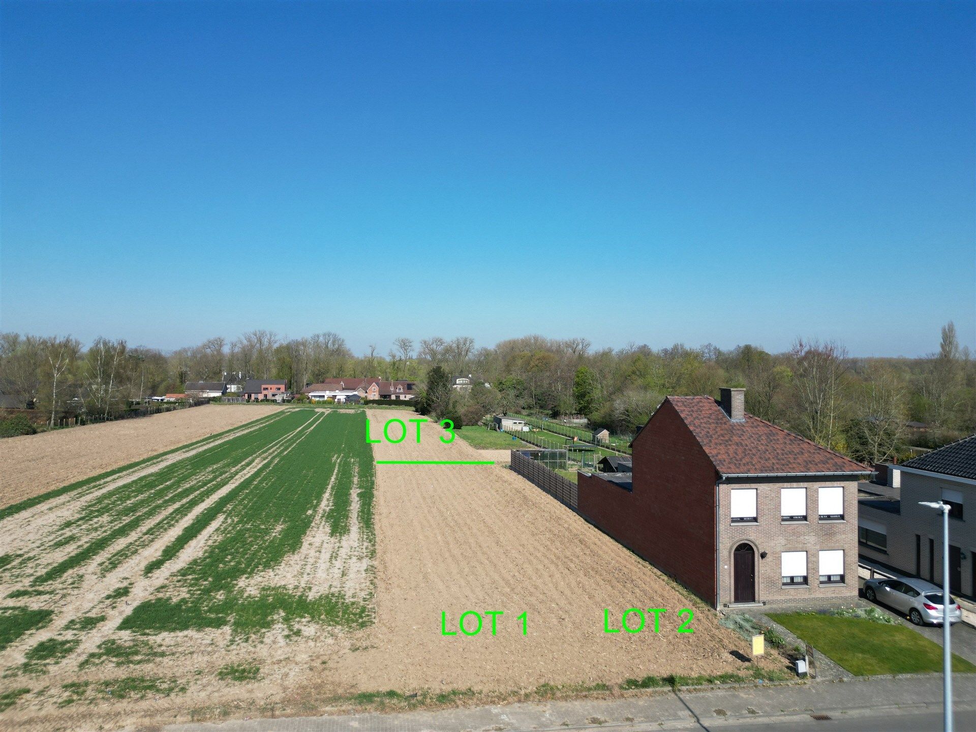 Bouwgrond voor gesloten bebouwing (lot 2) - 325 m² foto {{pictureIndex}}