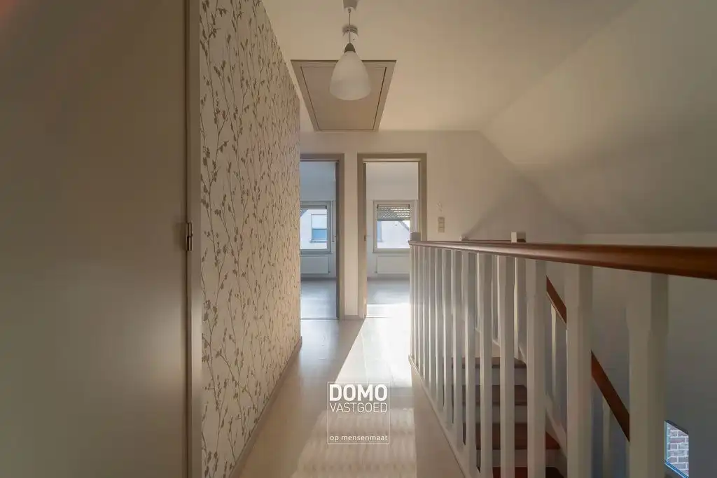 Wonen in alle rust: instapklare open bebouwing met ruime zonnige tuin te Stokrooie foto 11