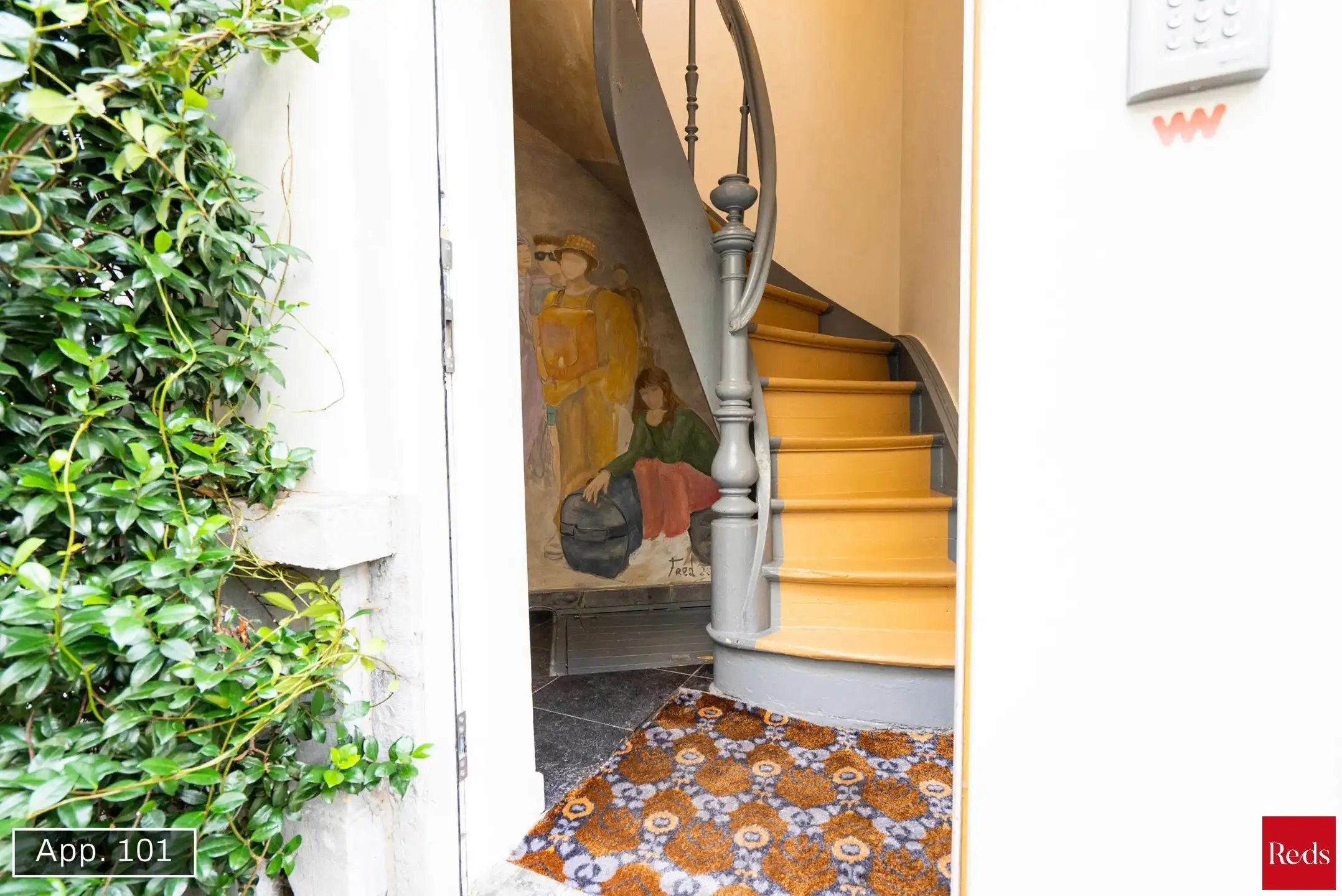 Vergund opbrengsteigendom op iconische locatie foto 4
