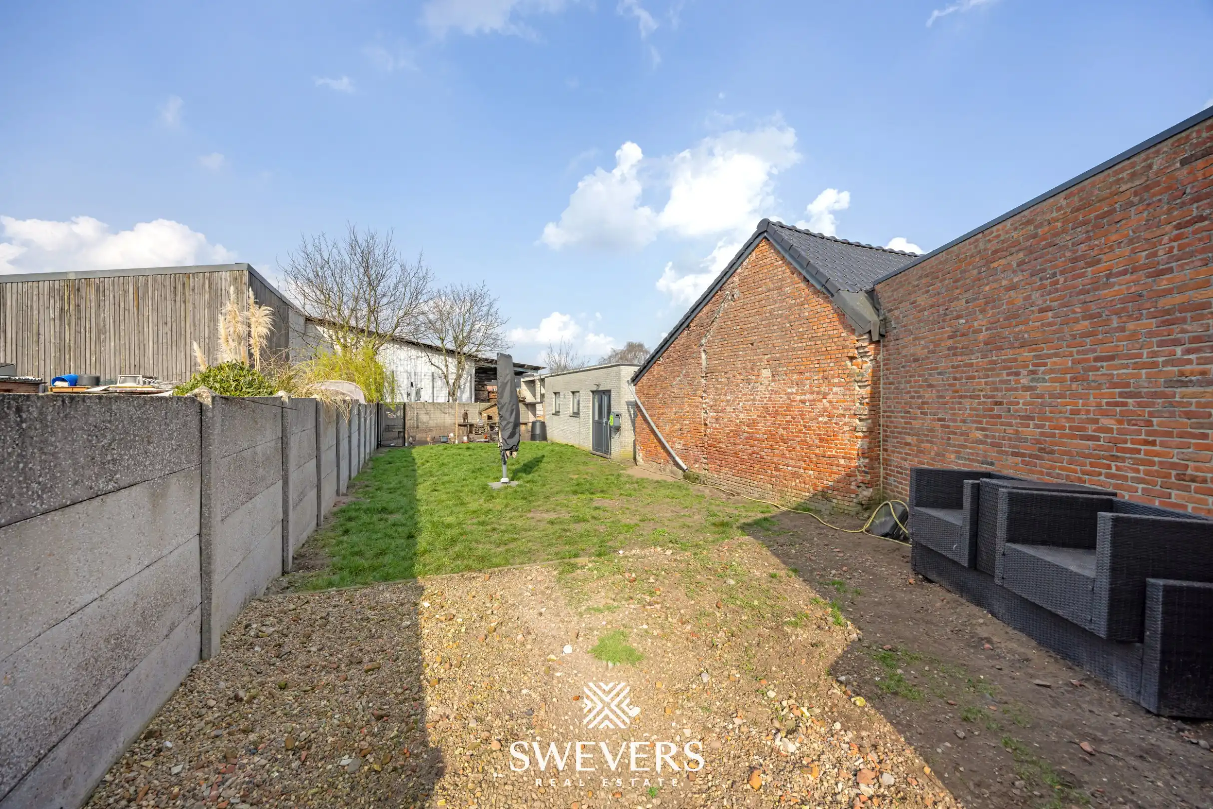 Instapklare en volledig gerenoveerde woning met tuin op rustige ligging in Leopoldsburg foto 27