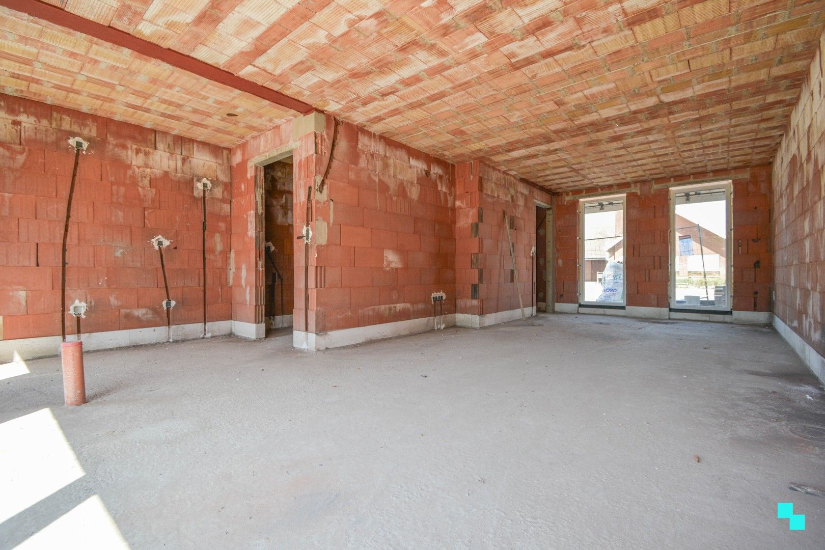 Gesloten nieuwbouwwoning met carport te Sleihage foto 9