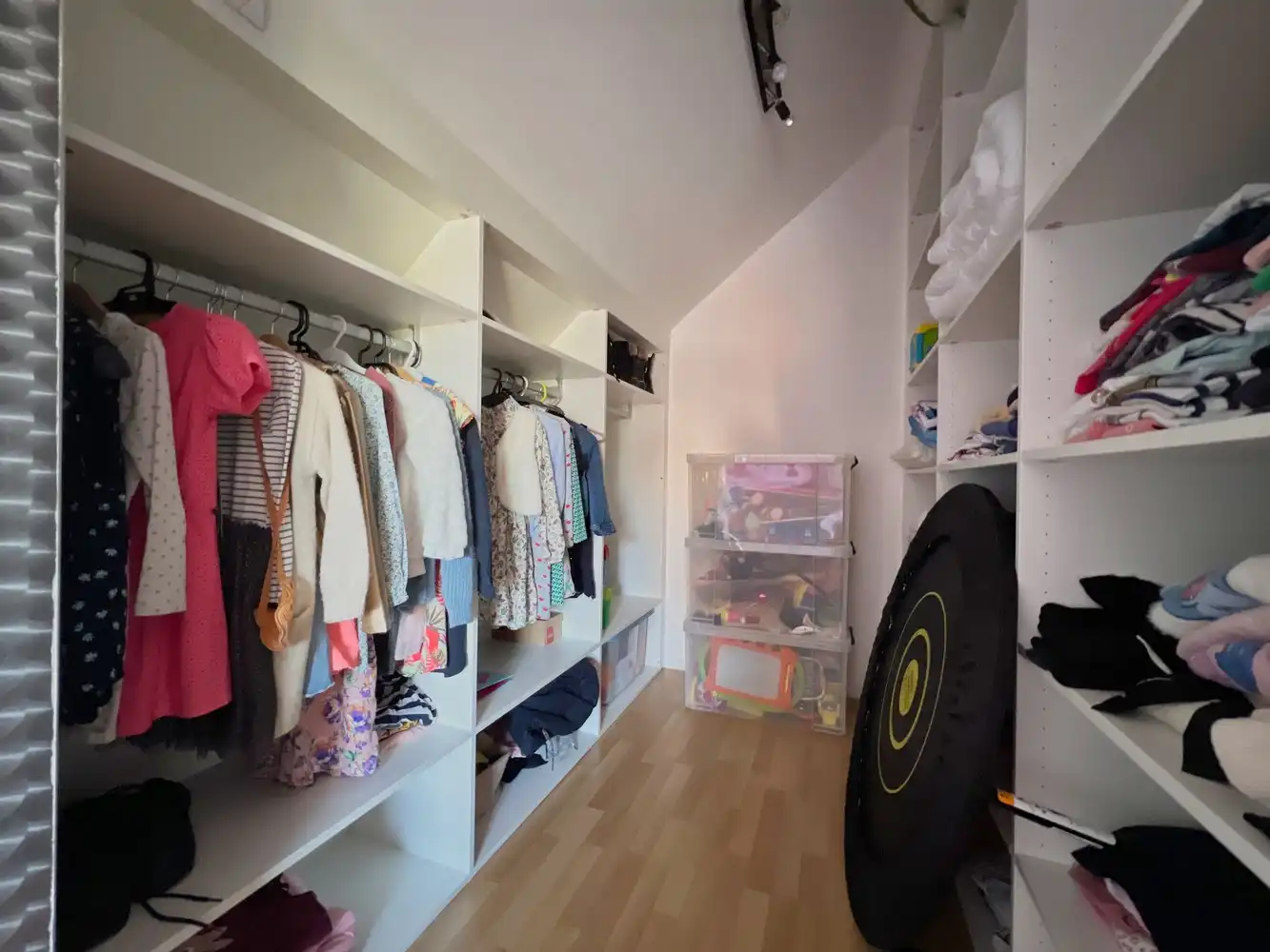 Prachtige gezinswoning met bijgebouw + zonnige tuin foto 13