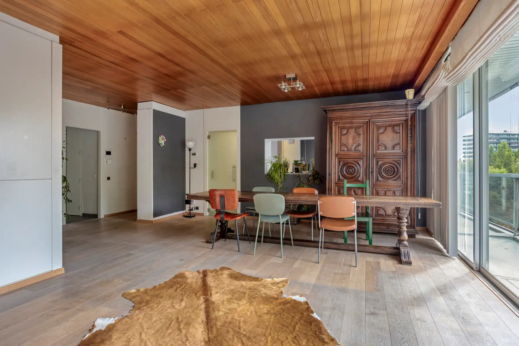 4-slaapkamer en 2-badkamer appartement (150 m²) in Berchem. foto 9