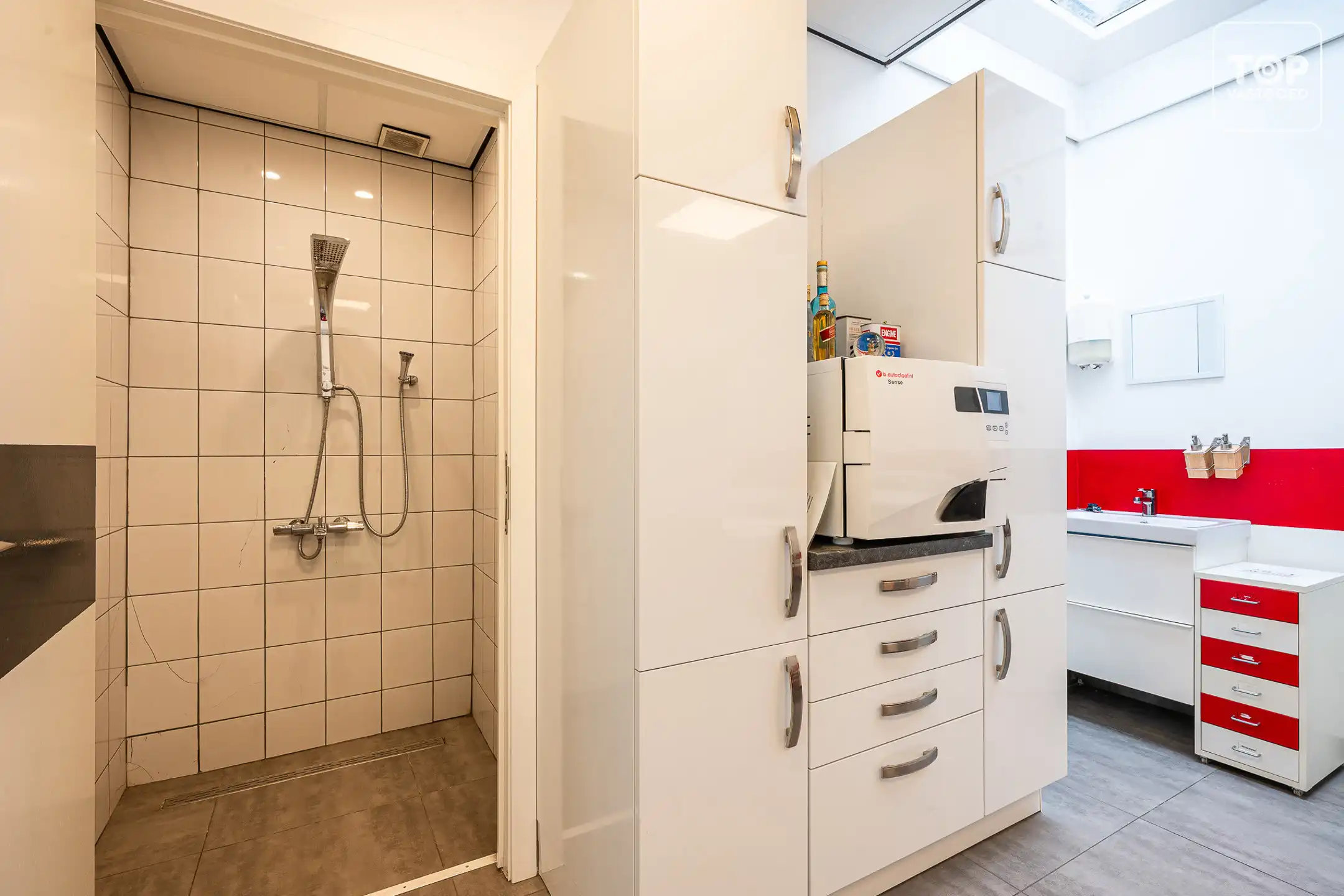 Opbrengsteigendom met polyvalente ruimte + 2slpk appartement foto 11