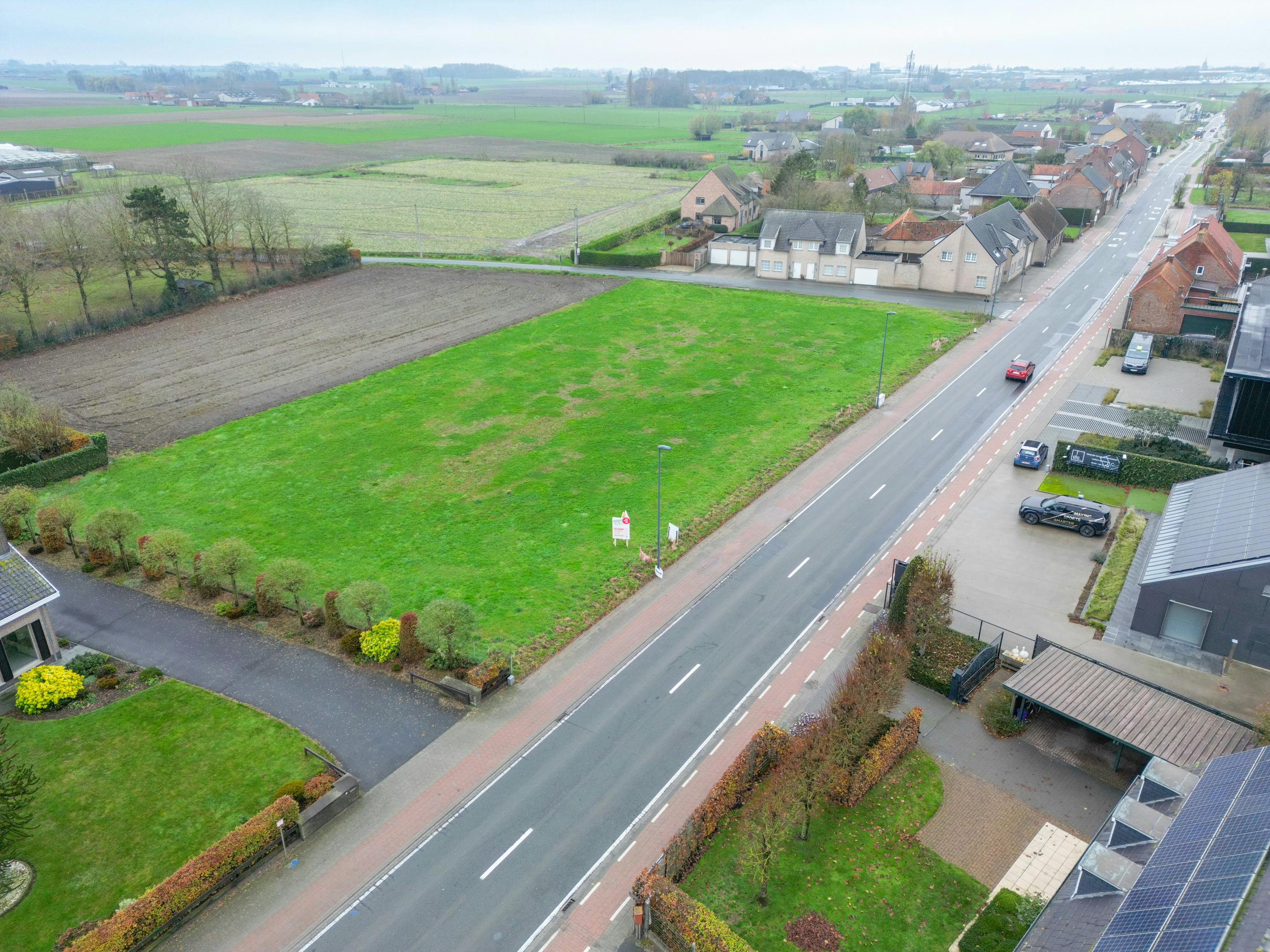 Uniek gelegen bouwgrond te koop in Wingene foto {{pictureIndex}}