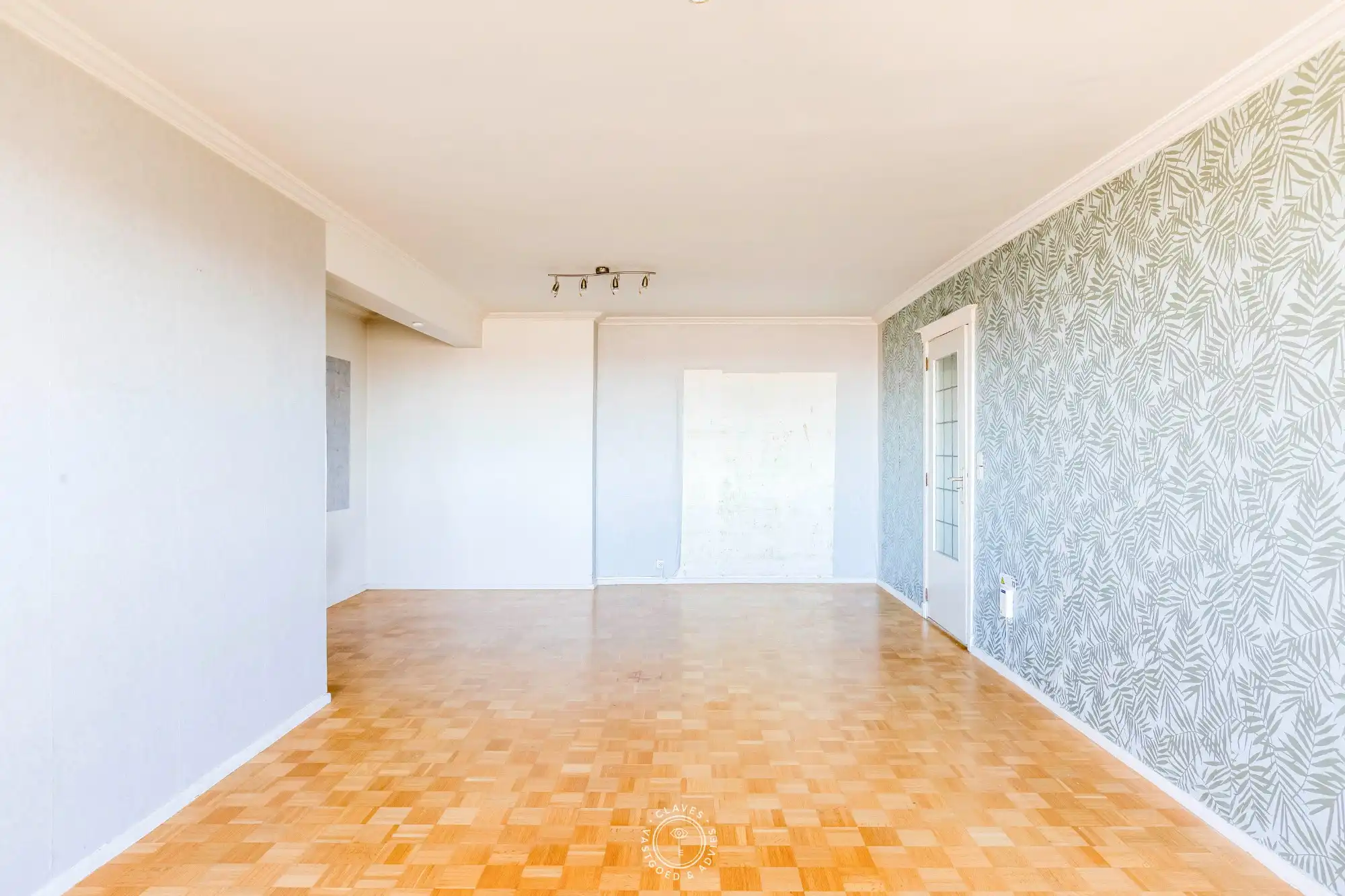 Lichtrijk tweeslaapkamerappartement met uitzonderlijk uitzicht foto 6