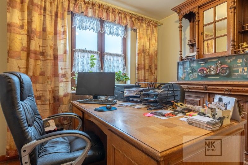 Charmante fermette woning met 4 slaapkamers, bureau en ruime werkplaats op een prachtig perceel in Arendonk! foto 8