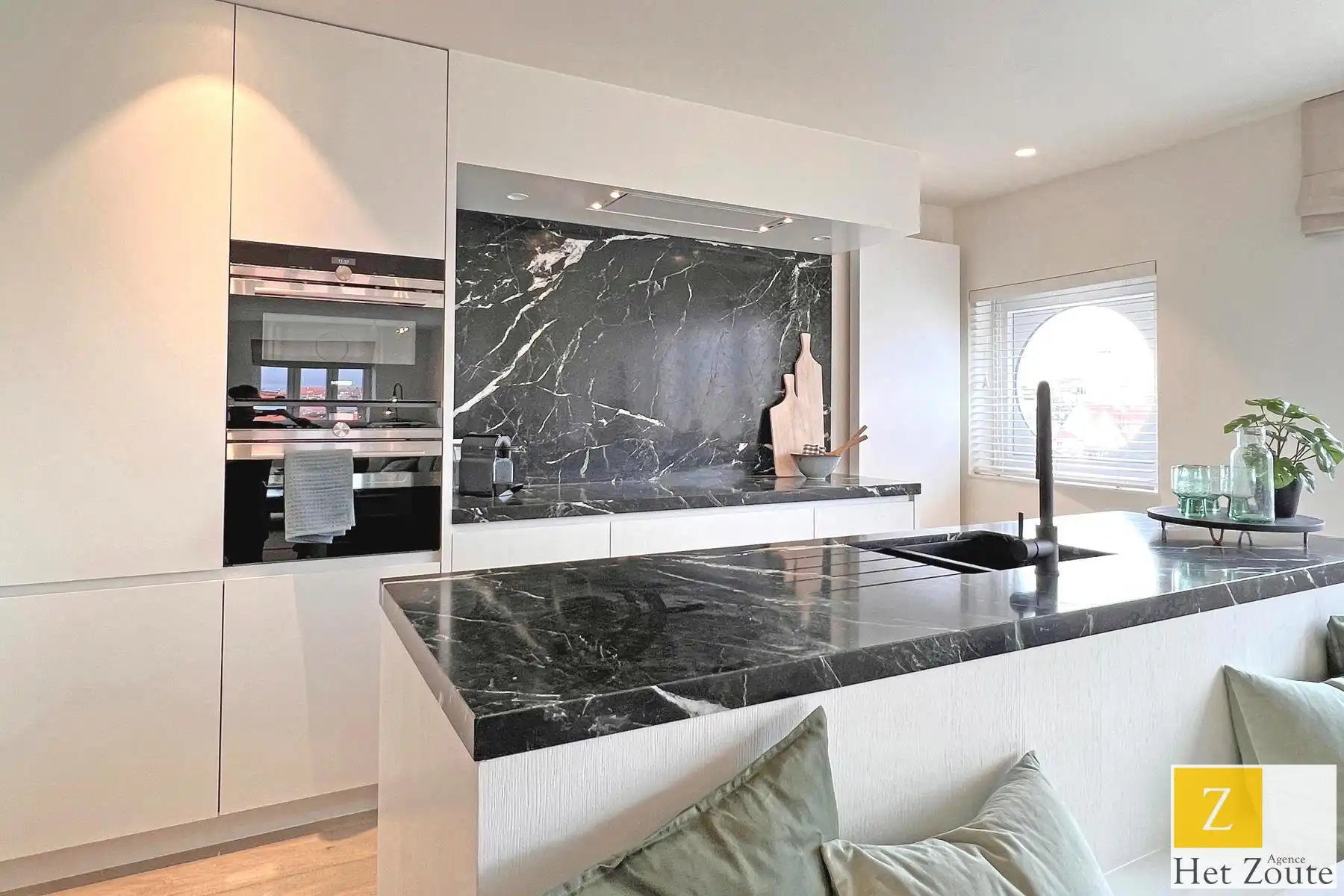 Prachtig gerenoveerd appartement met zicht over het Zegemeer foto 5