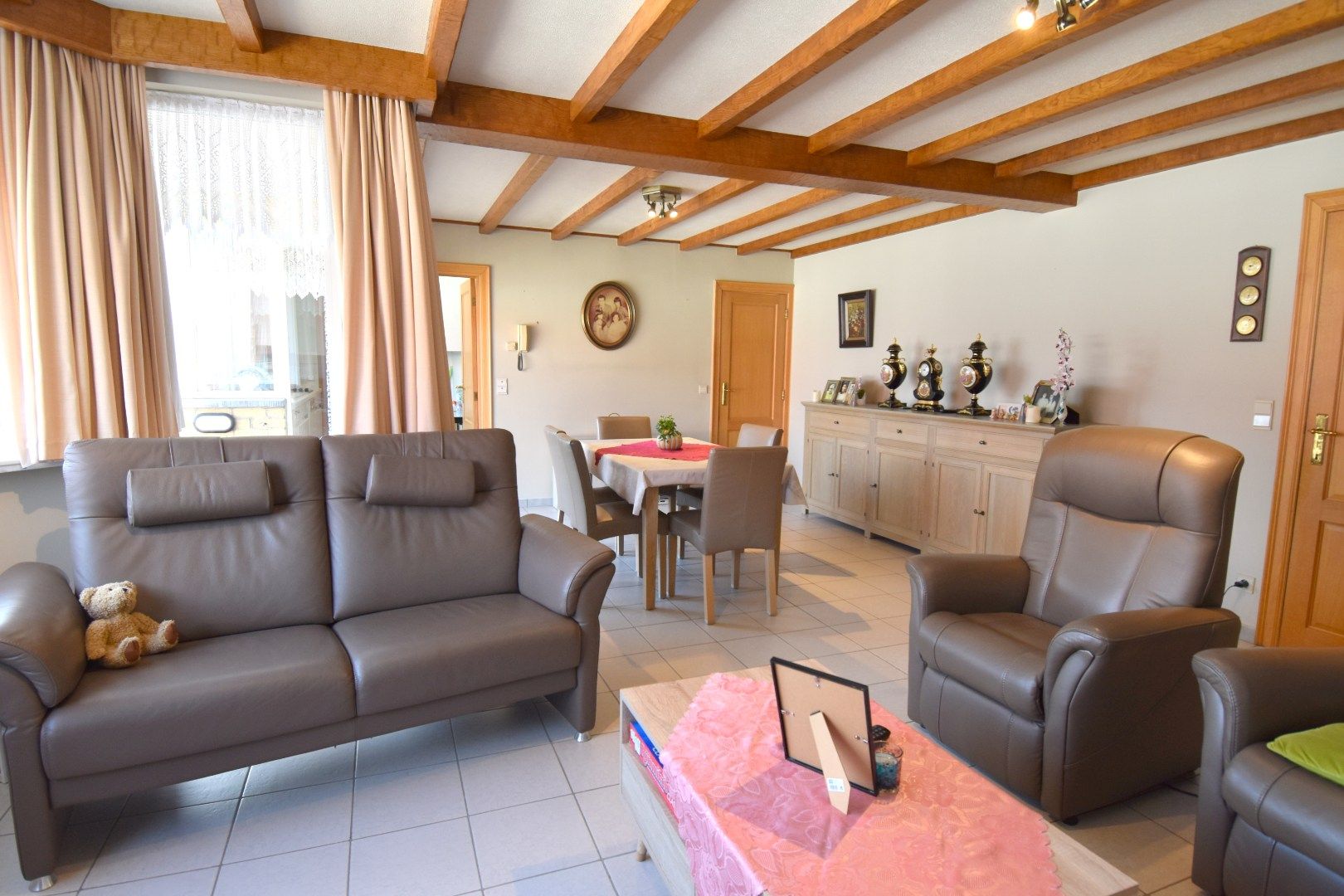 2 slaapkamer appartement in het hartje van Gullegem foto 3
