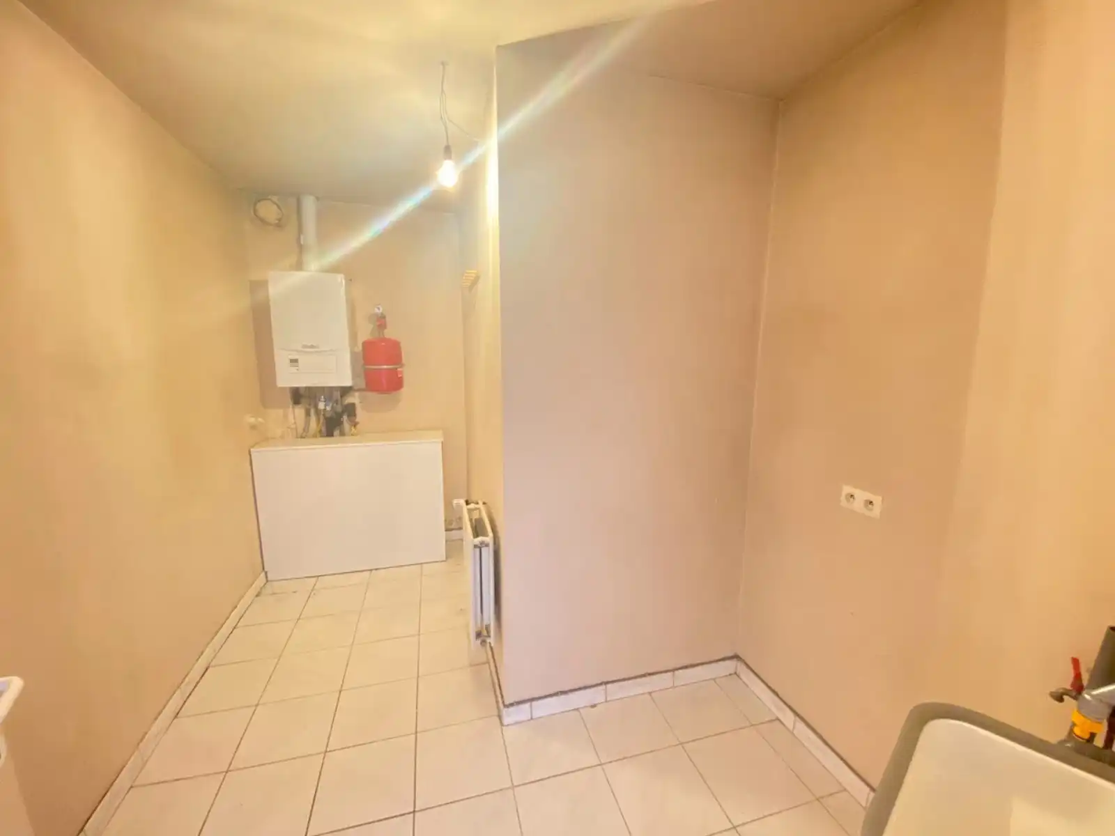 OPBRENGSTEIGENDOM IN IZEGEM (3 APPARTEMENTEN)  foto 7