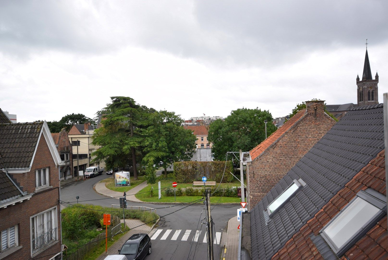 Ruim dakappartement in hartje Roeselare, nabij station foto 20